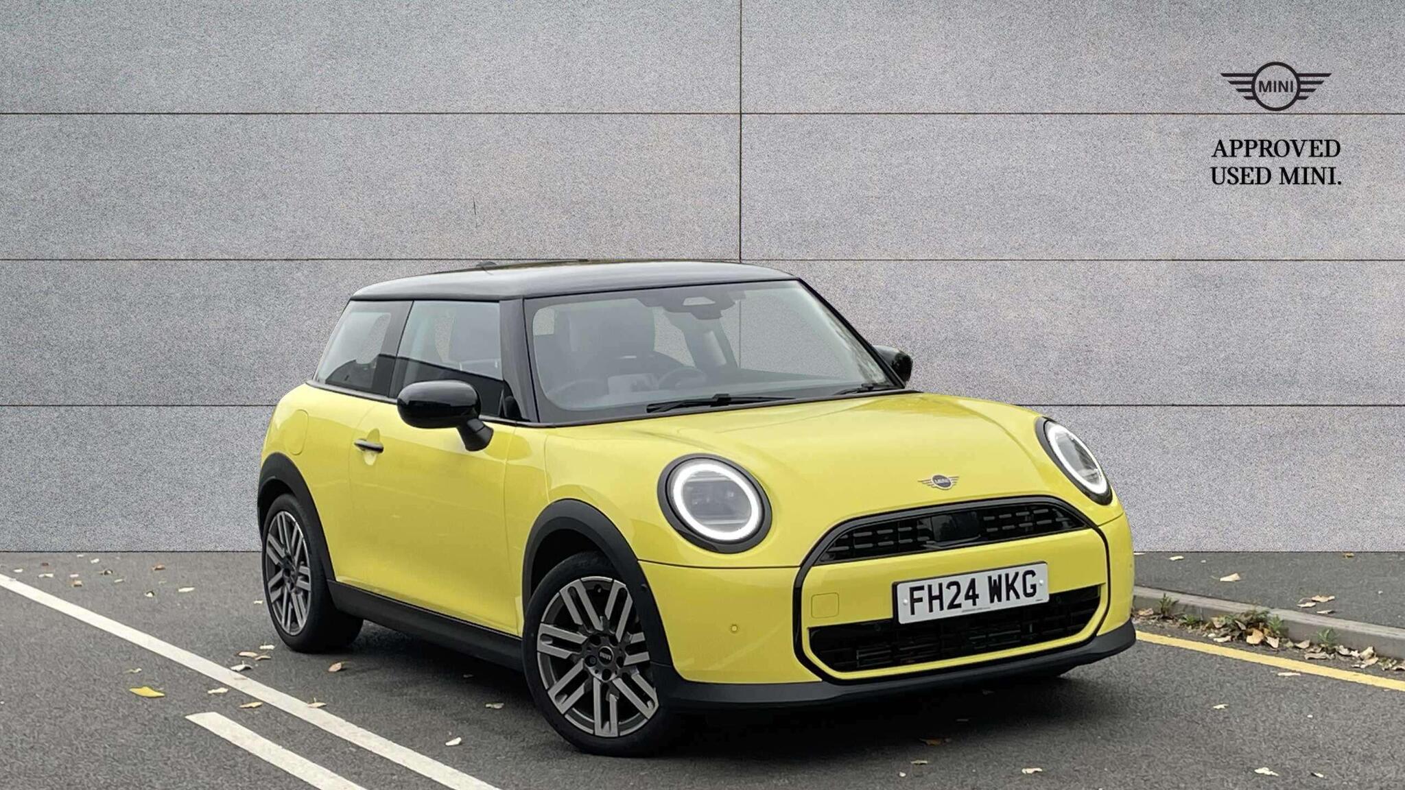 2024 MINI COOPER