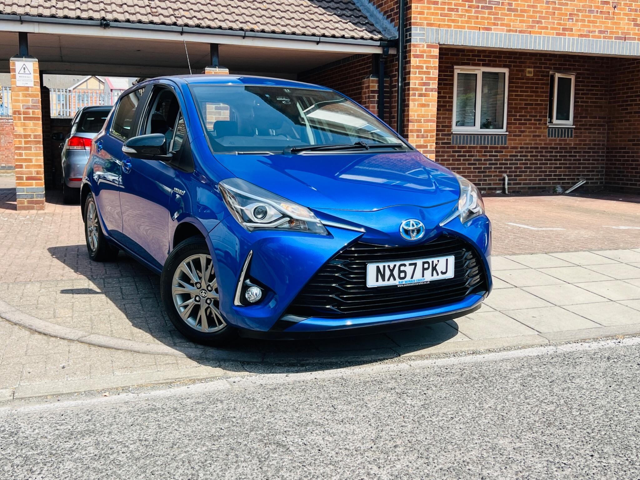 Toyota Yaris view 9