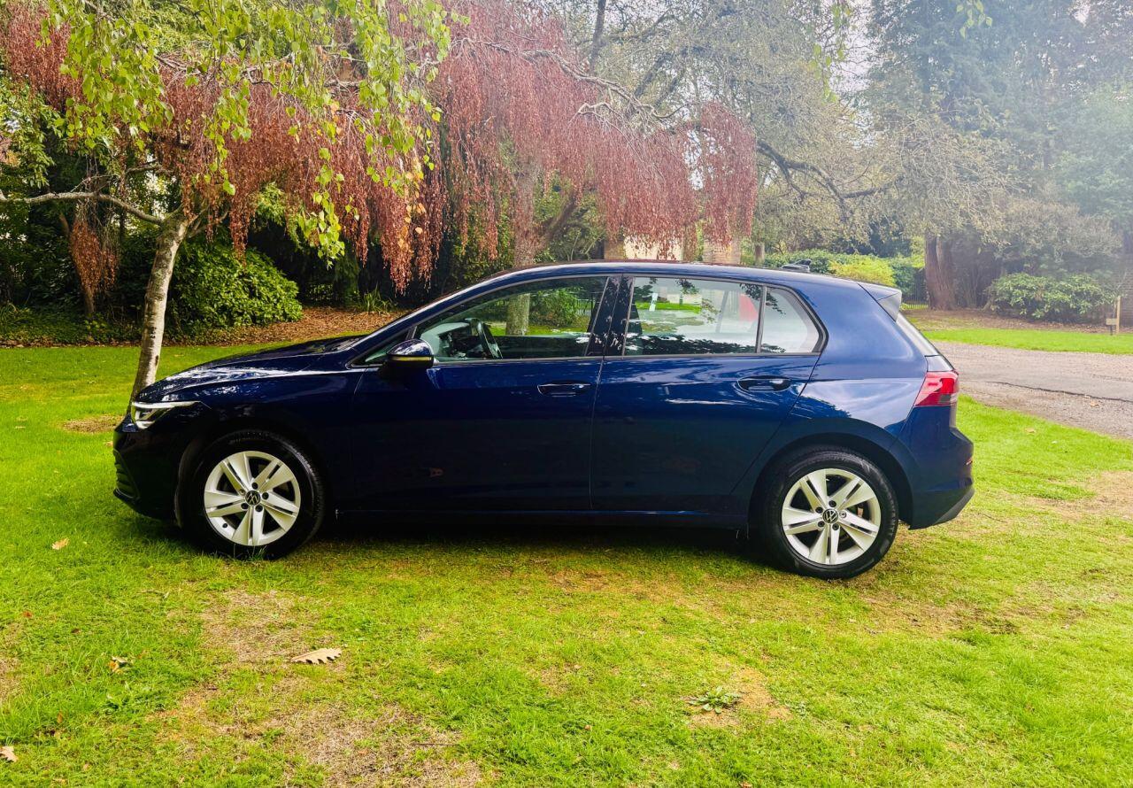 Volkswagen Golf view 6