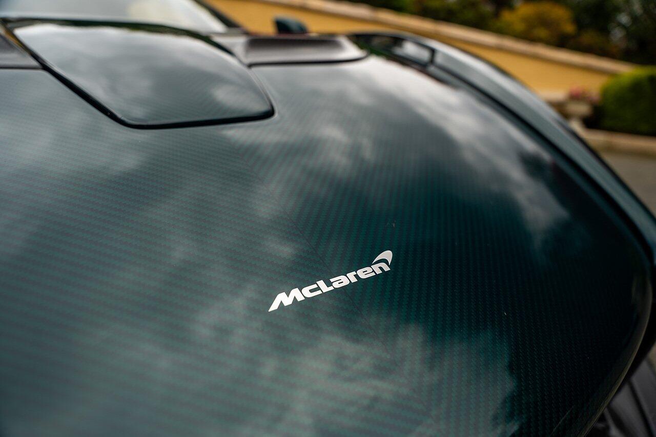Mclaren Senna view 33