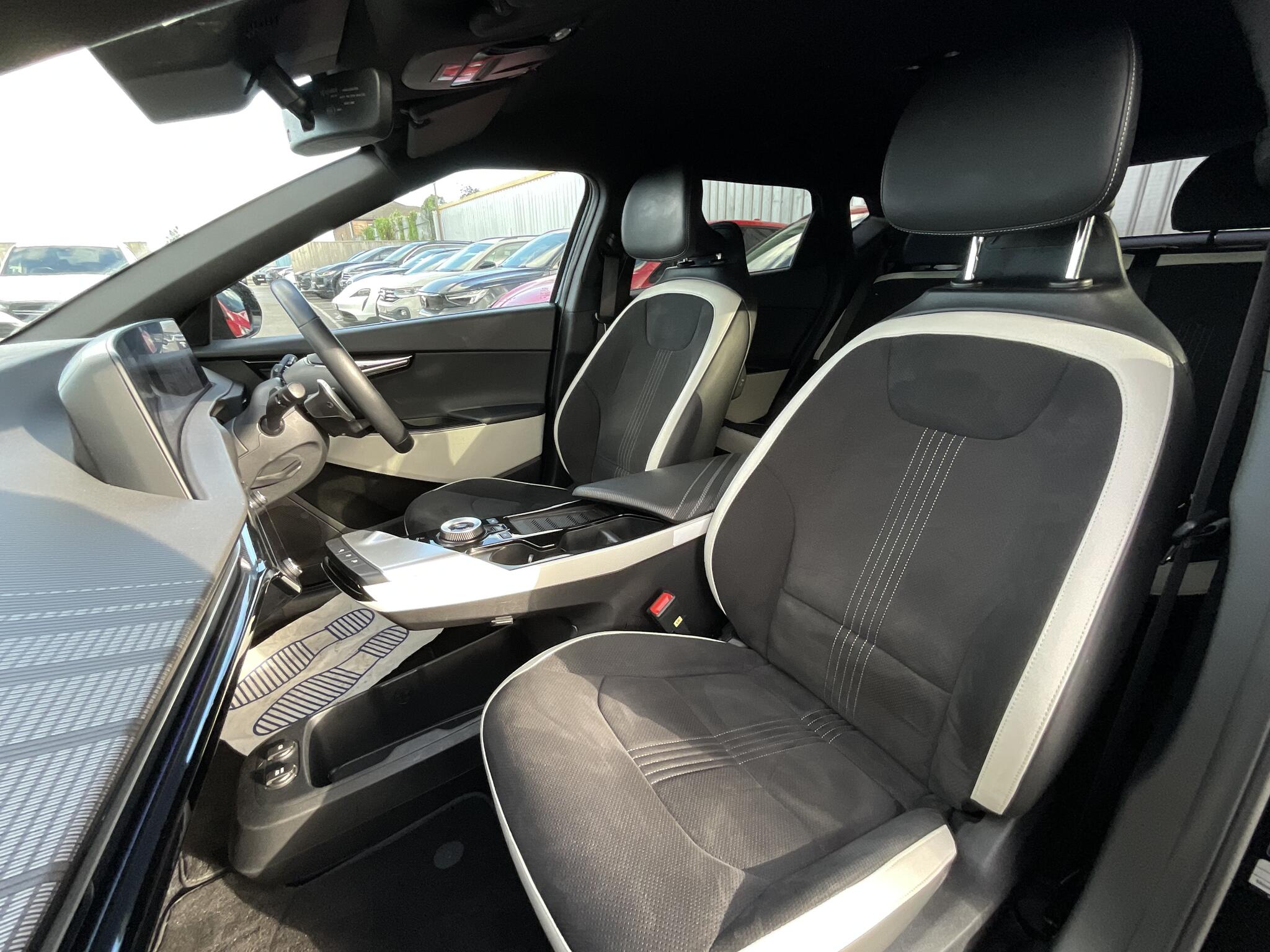 Kia Ev6 view 17