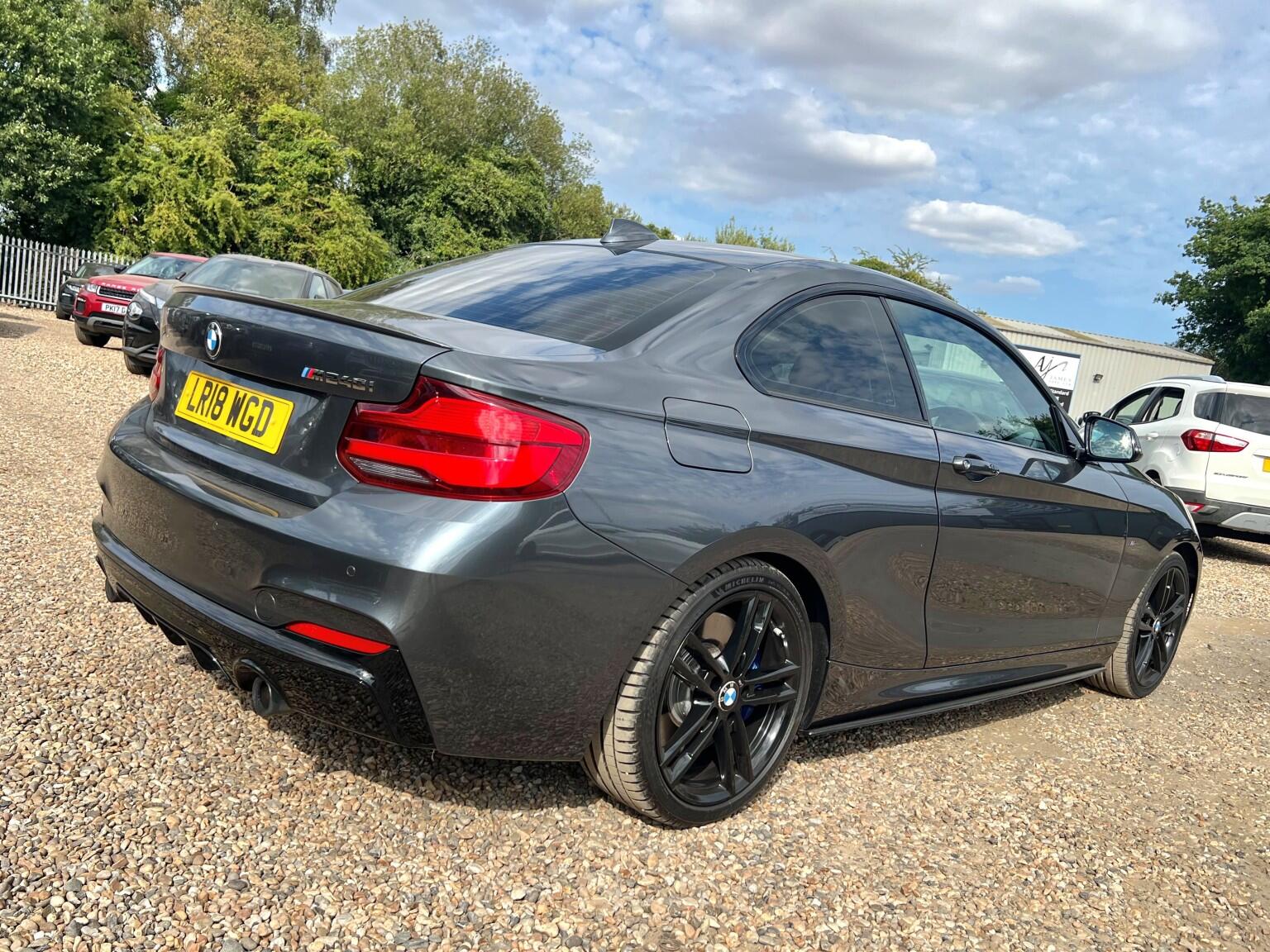 BMW 2 Series view 3