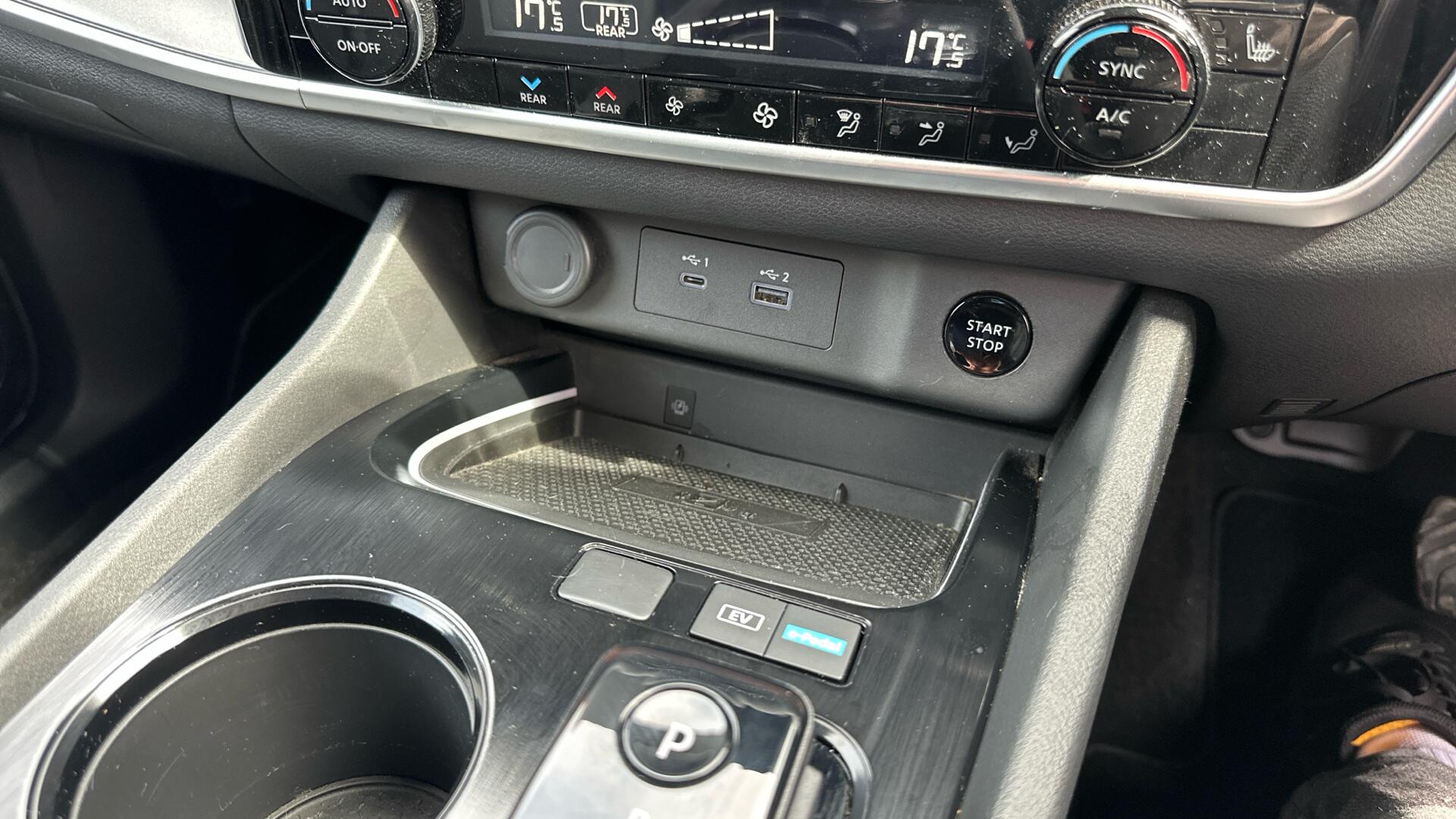 Nissan X-Trail view 68