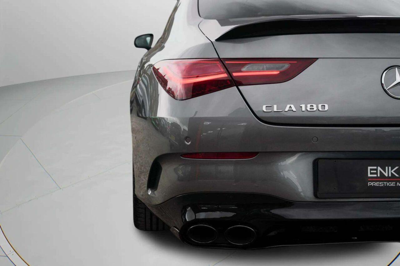 Mercedes-Benz Cla view 12