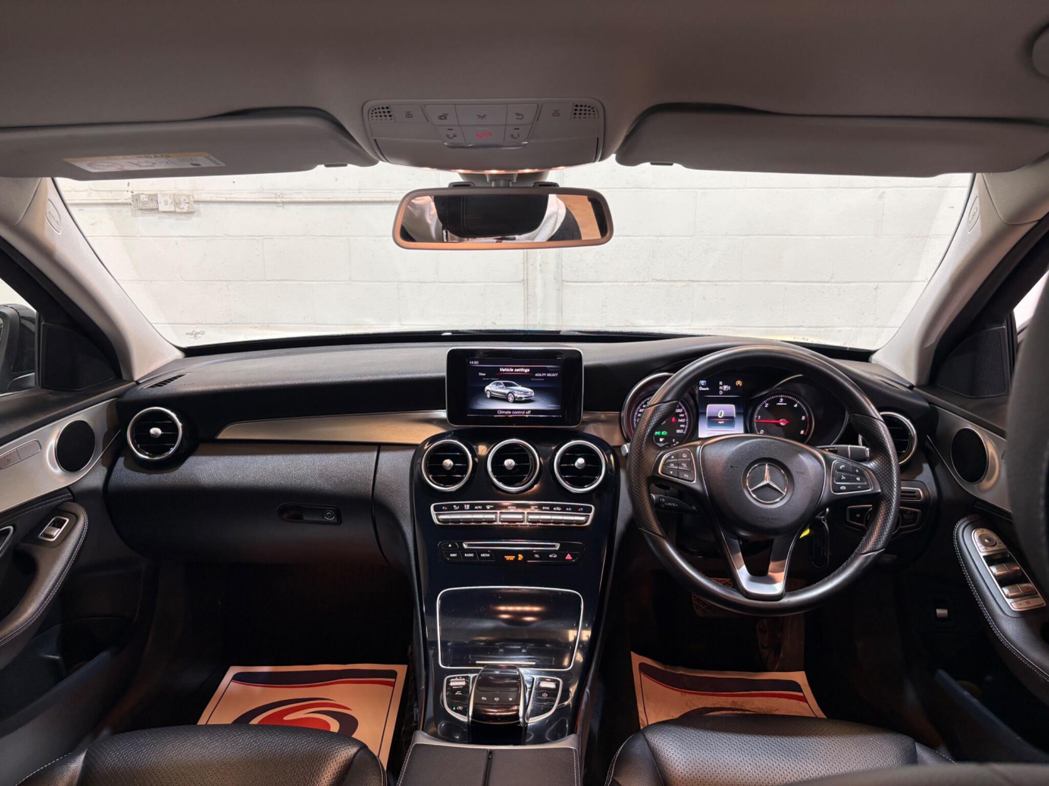 Mercedes-Benz C Class view 38