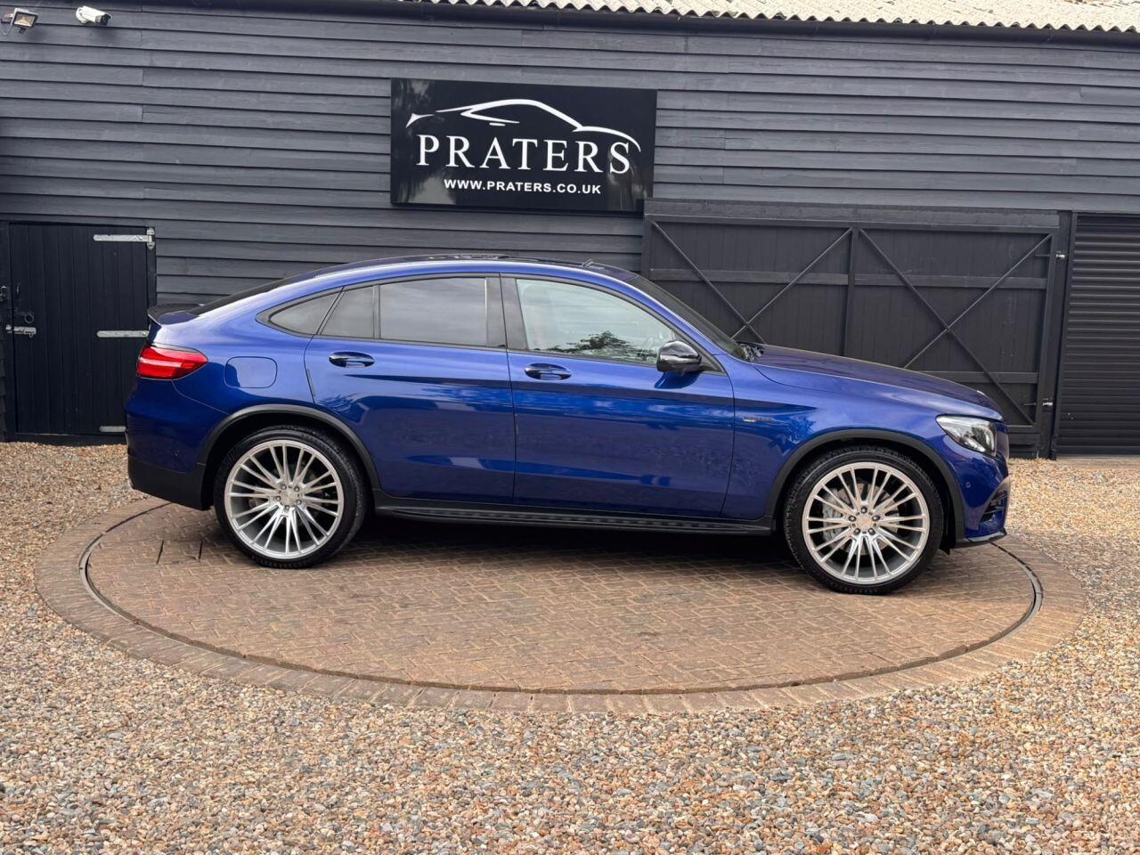 Mercedes-Benz GLC view 5