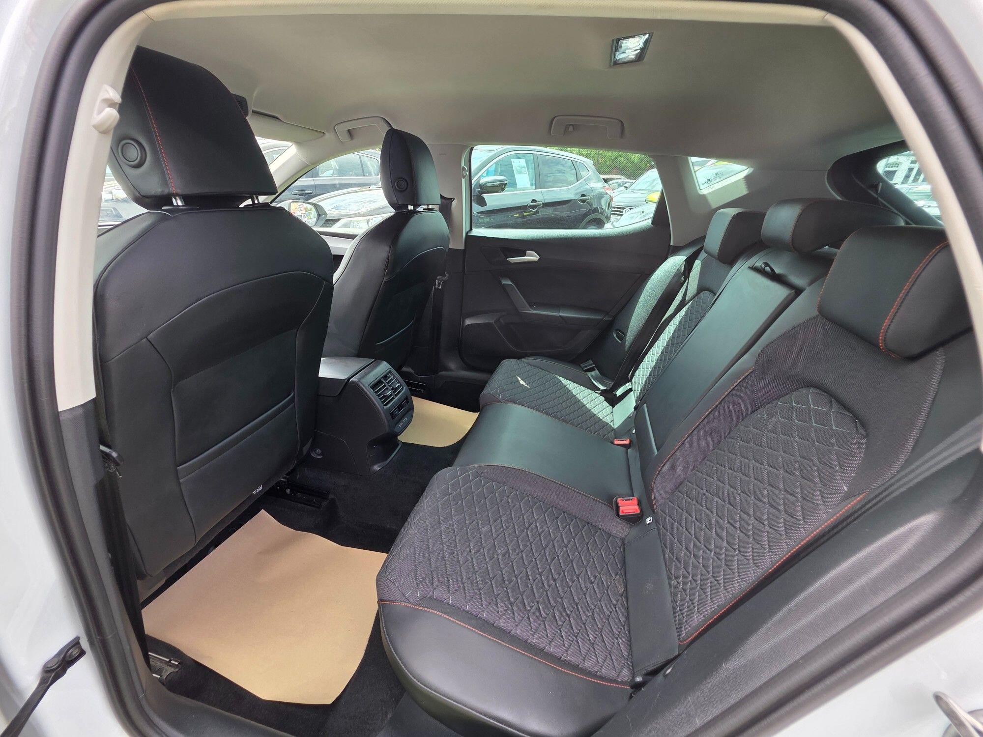 Seat Leon Leon view 13