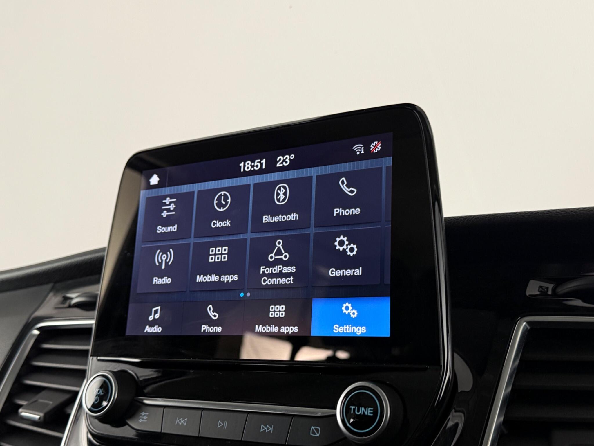 Ford Transit Custom view 22