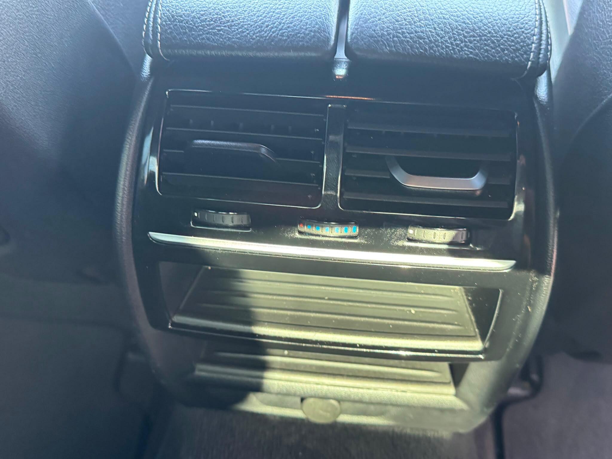 BMW 5 Series view 47