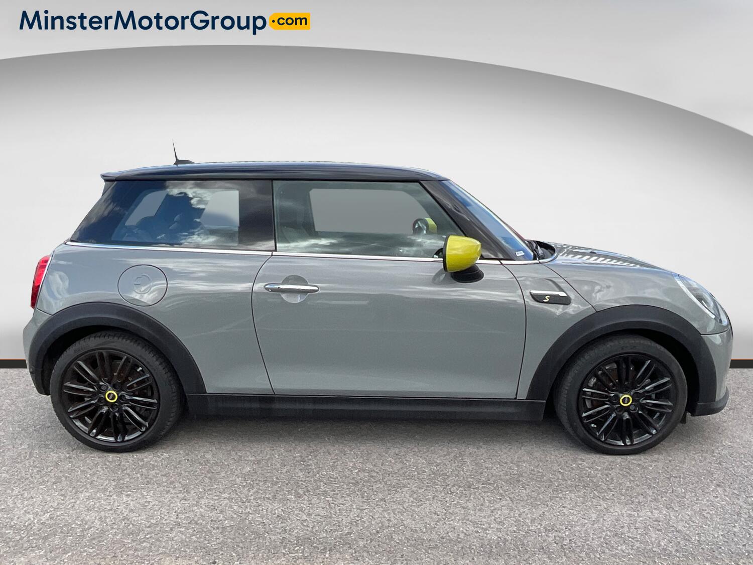 Mini Hatch view 2
