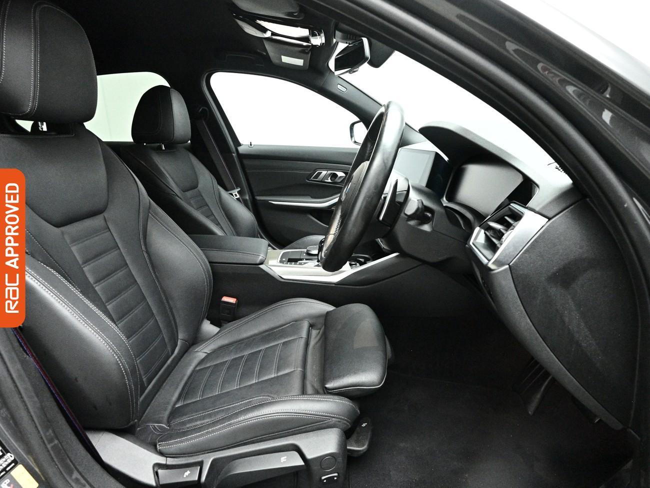 BMW 3 Series view 11