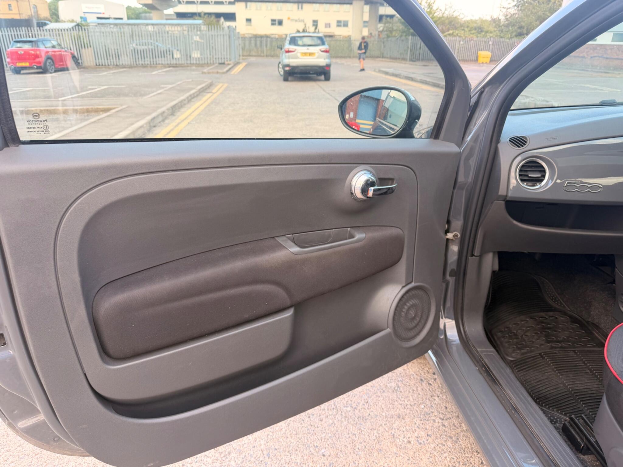 Fiat 500 view 39