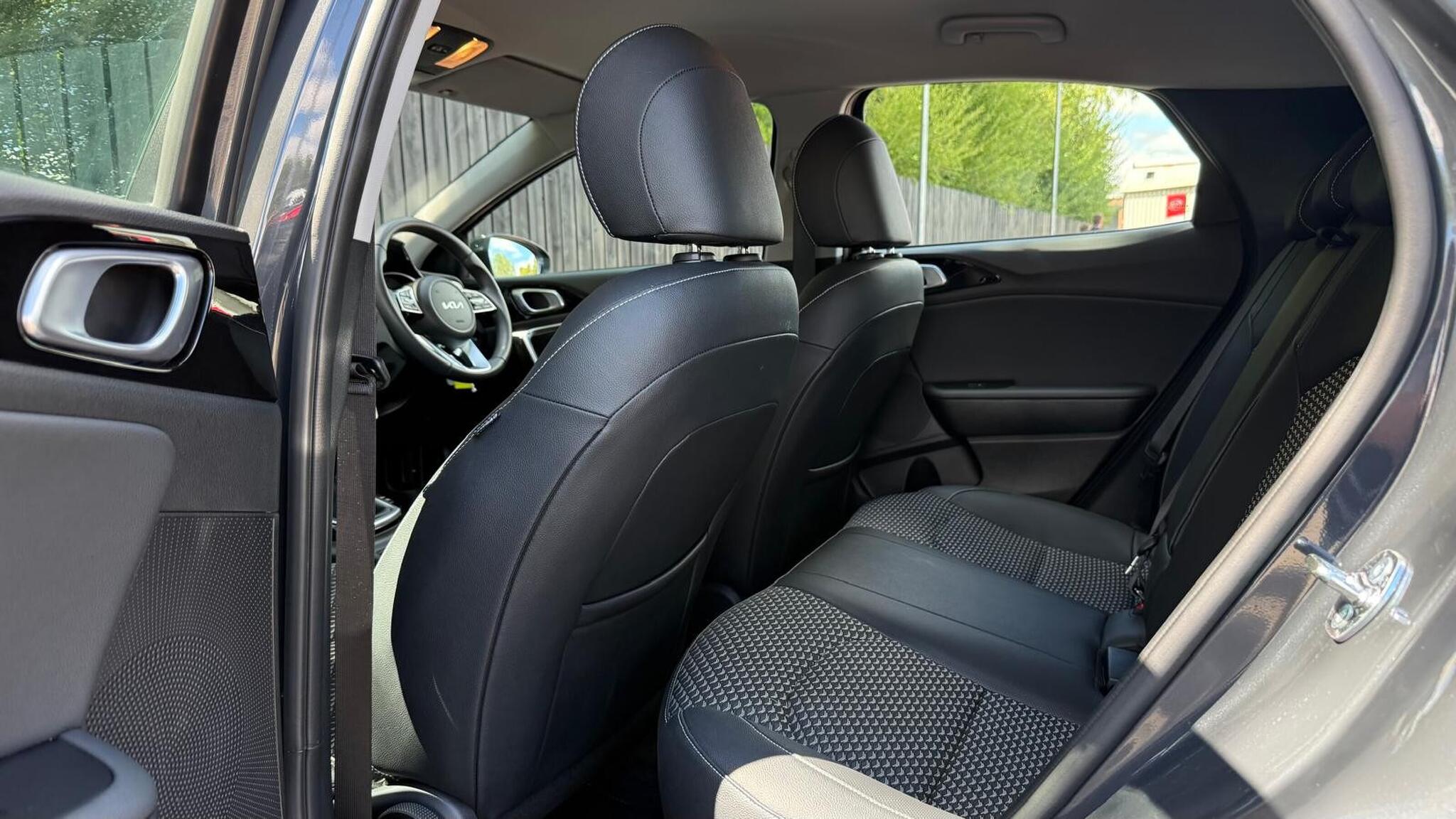 Kia XCeed view 28