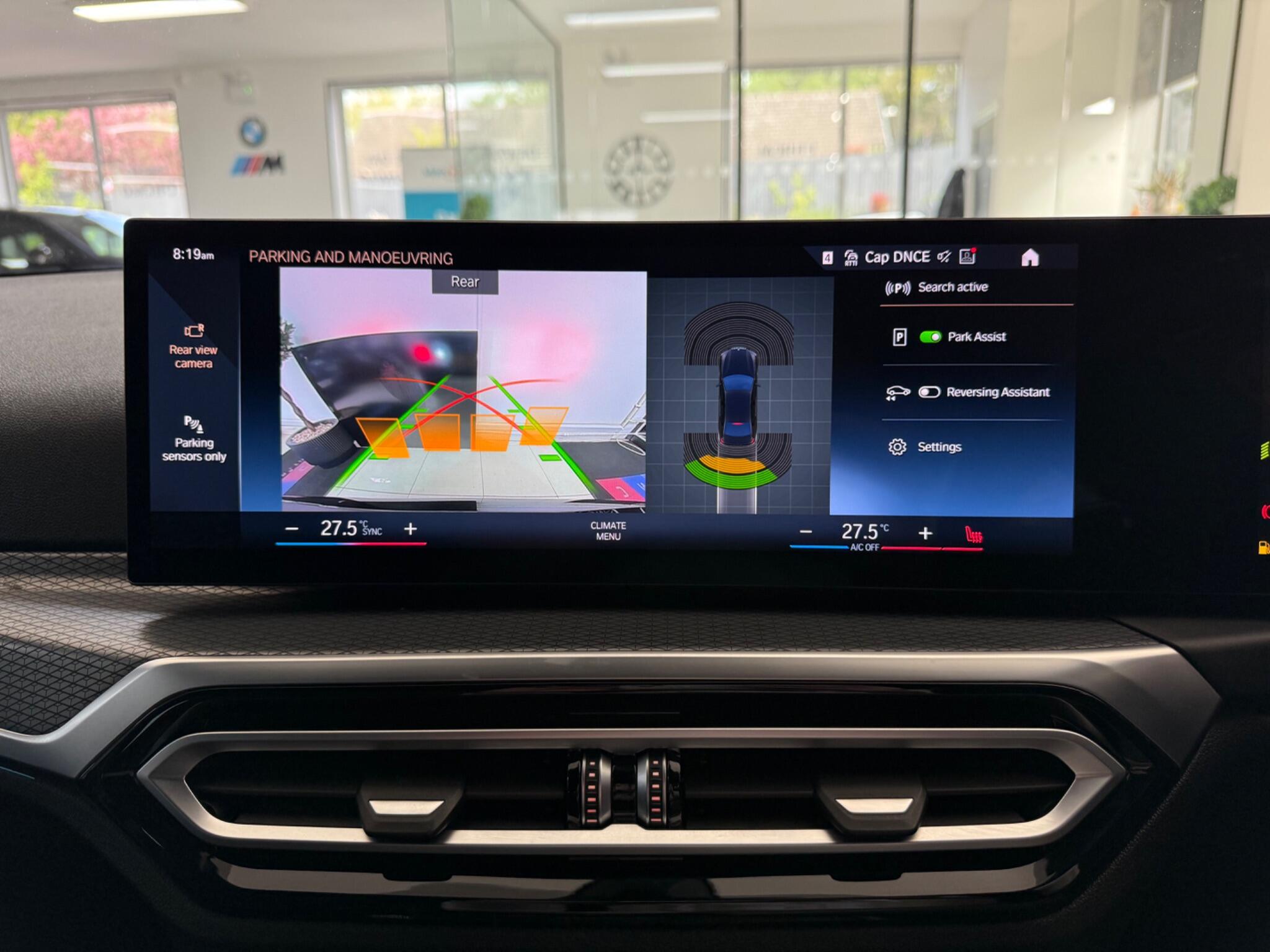 BMW 3 Series view 12