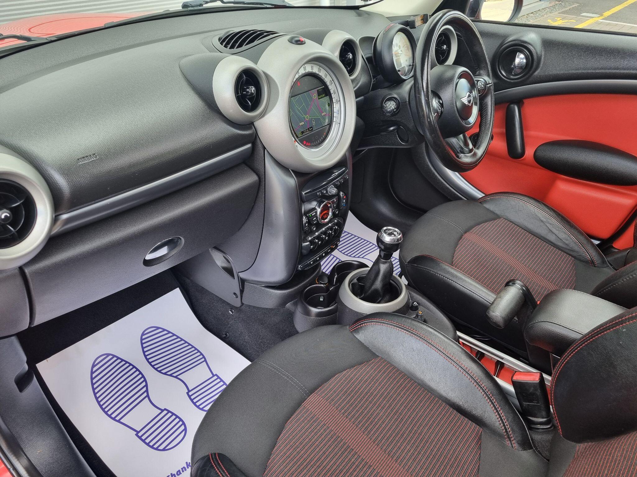 Mini Countryman view 11