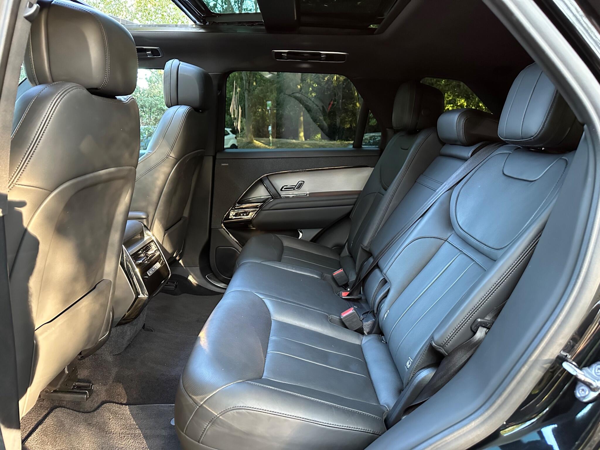 Land Rover Range Rover Sport view 18