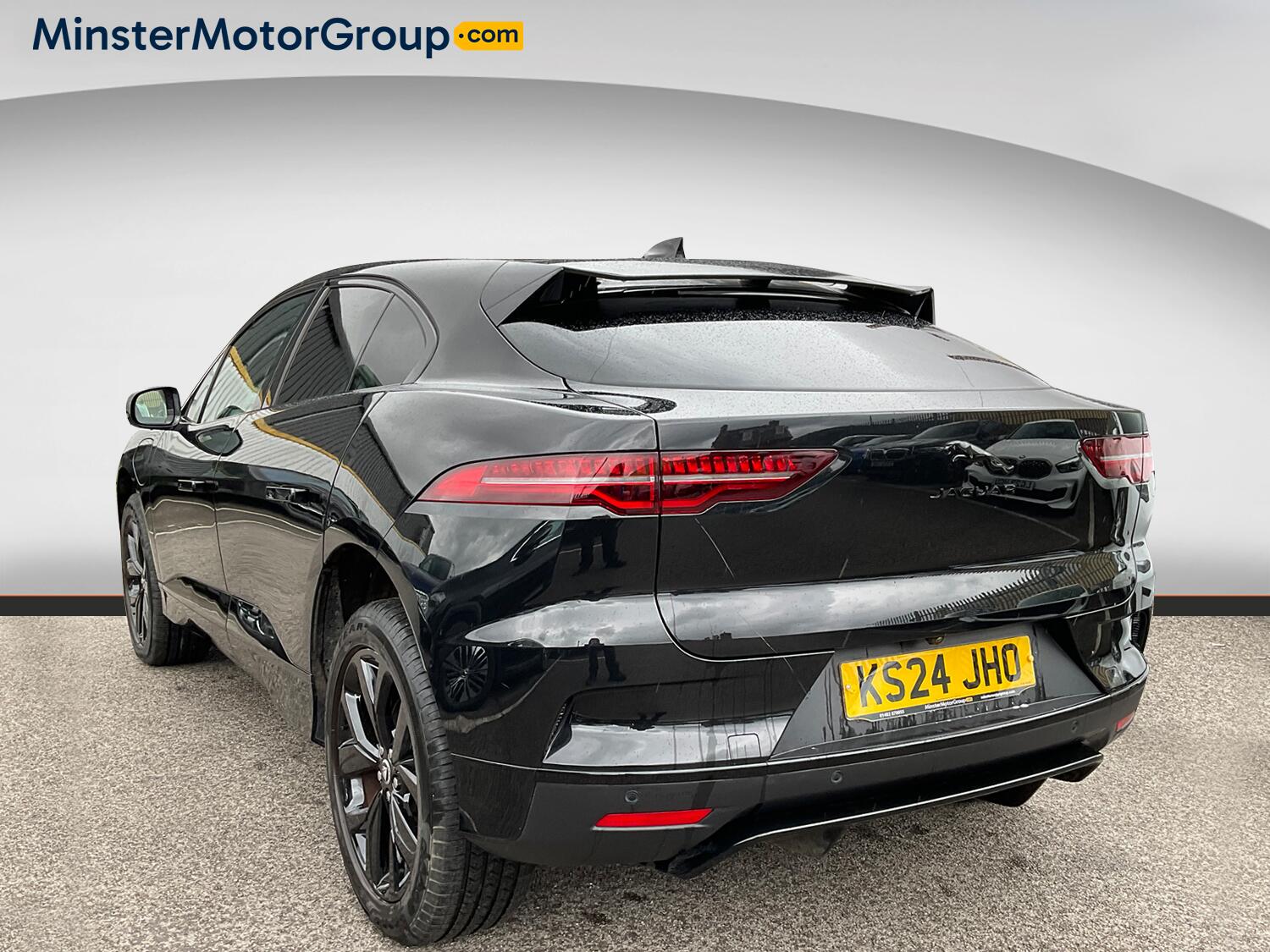 Jaguar I-Pace view 4