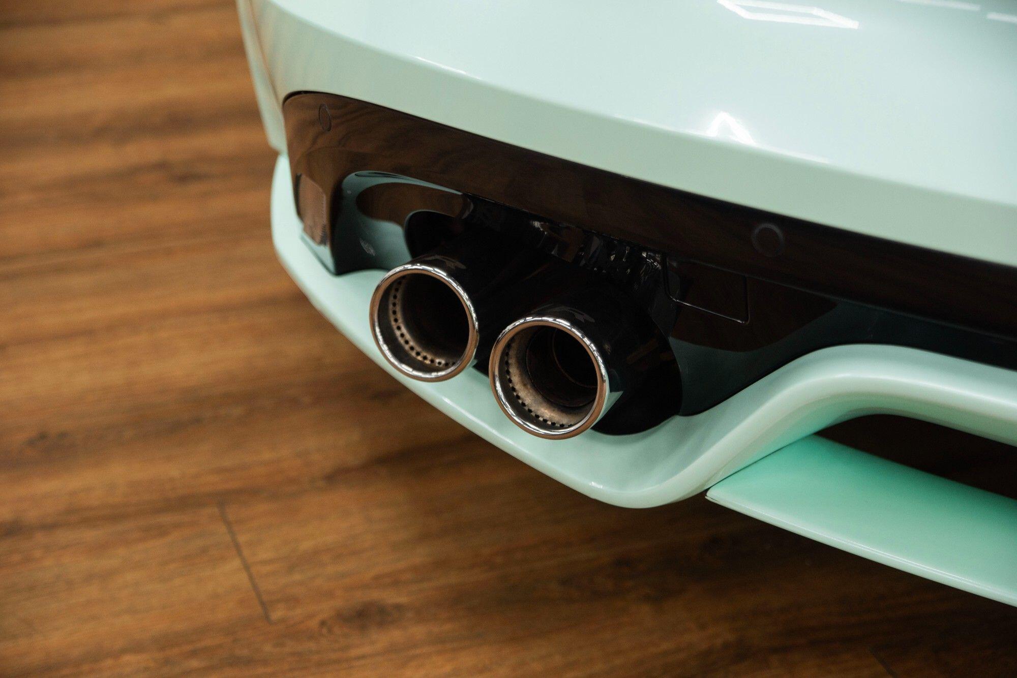 Jaguar F-Type view 26