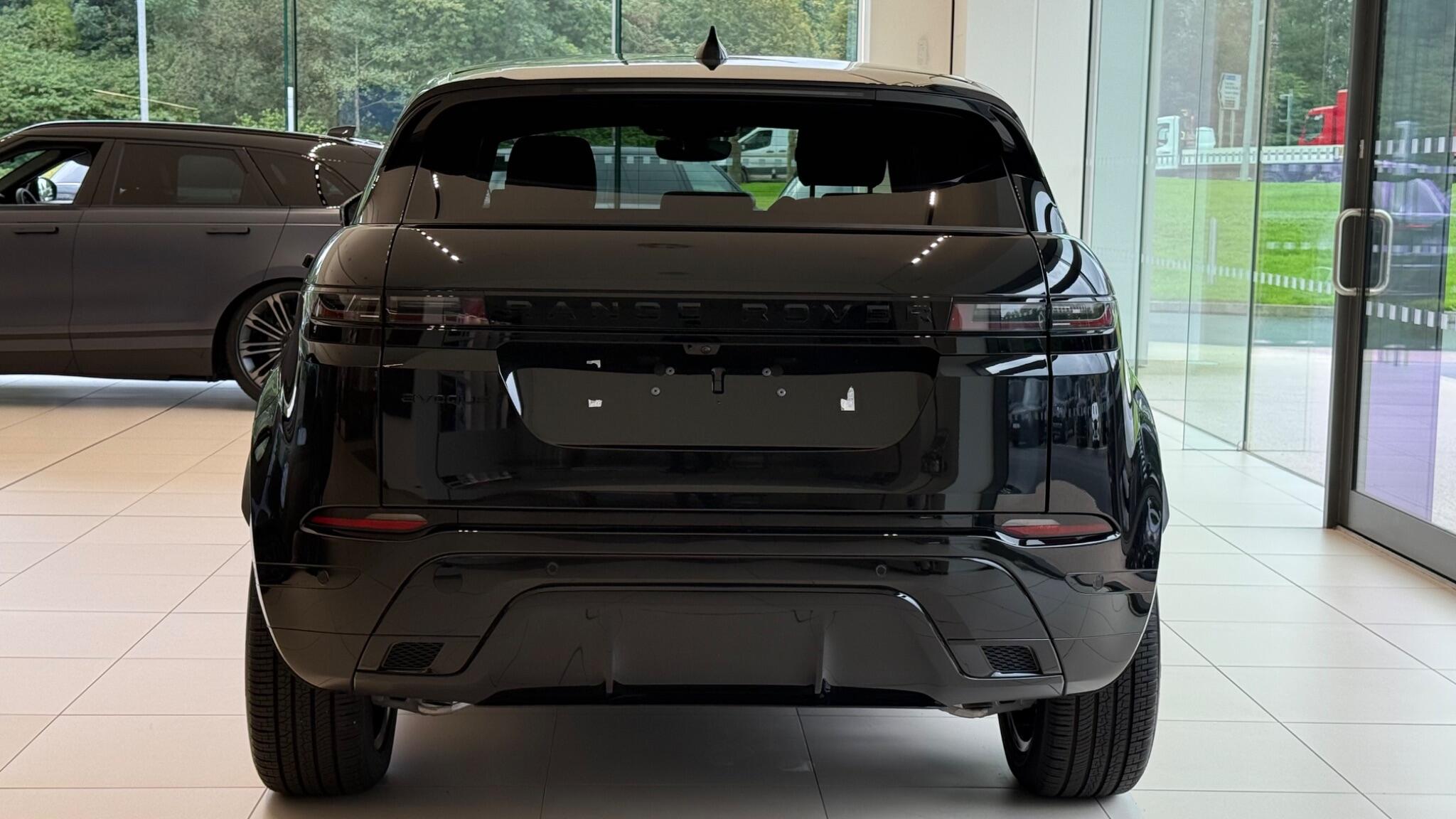 Land Rover Range Rover Evoque view 29