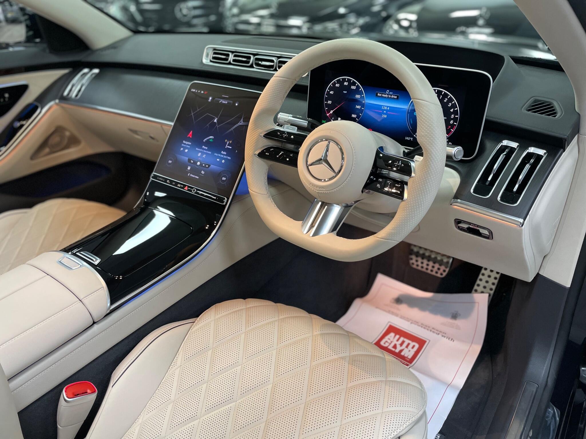 Mercedes-Benz S-Class view 38