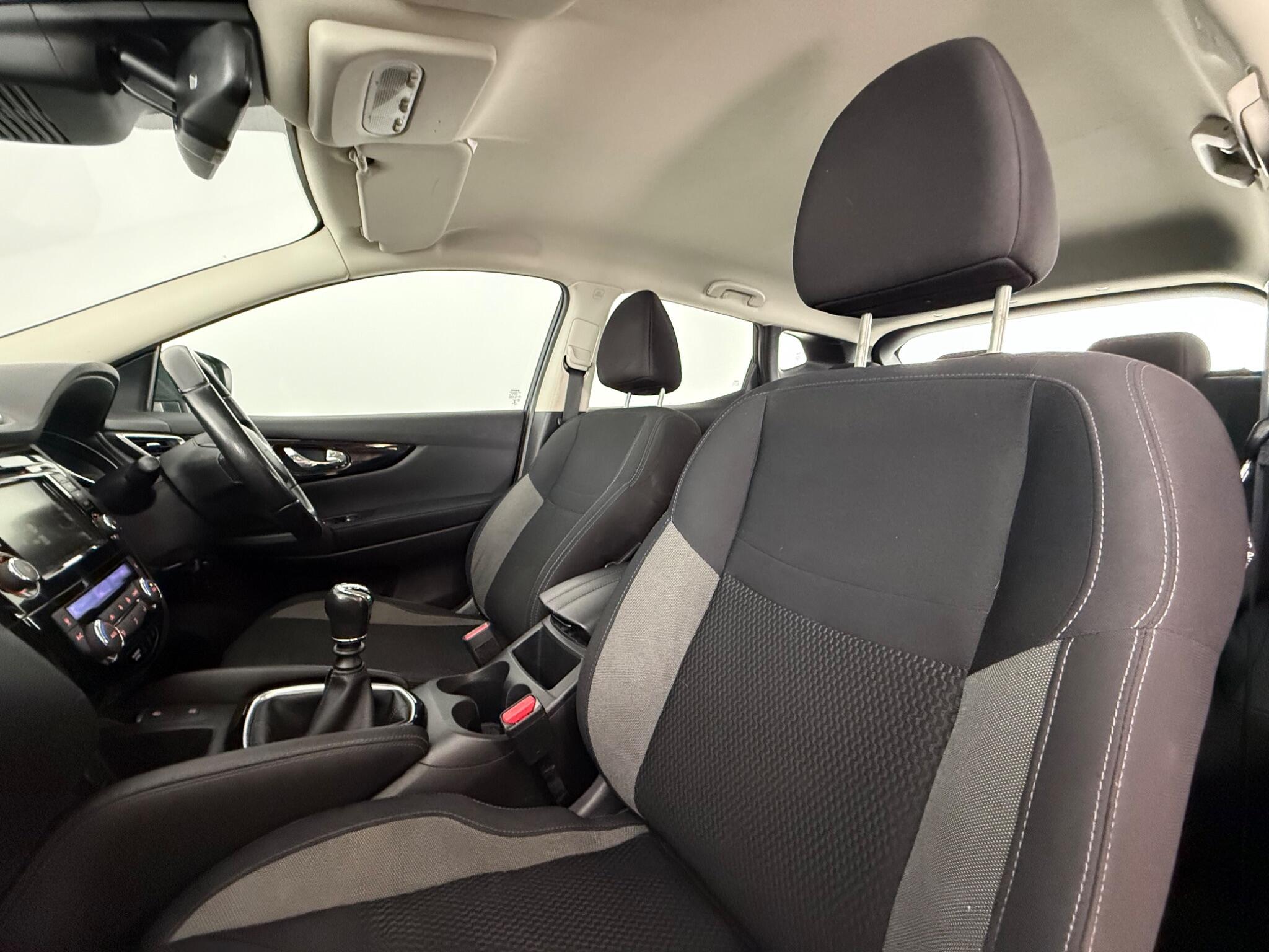 Nissan Qashqai view 28