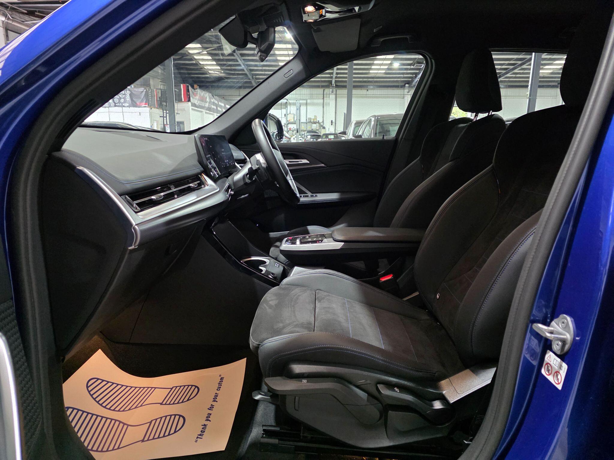 BMW Ix1 view 27