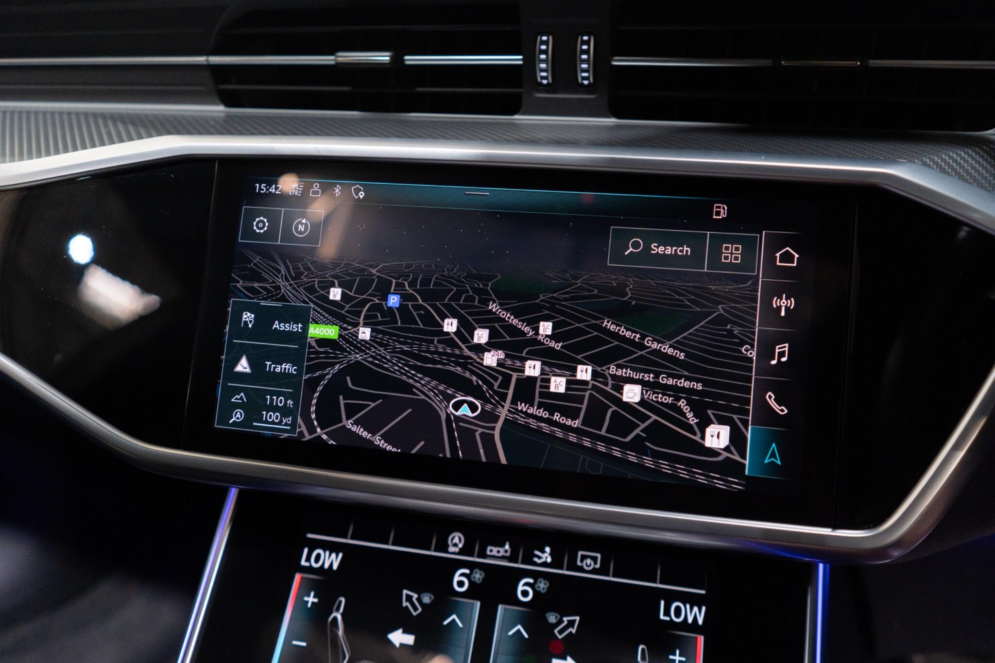 Audi RS7 view 22