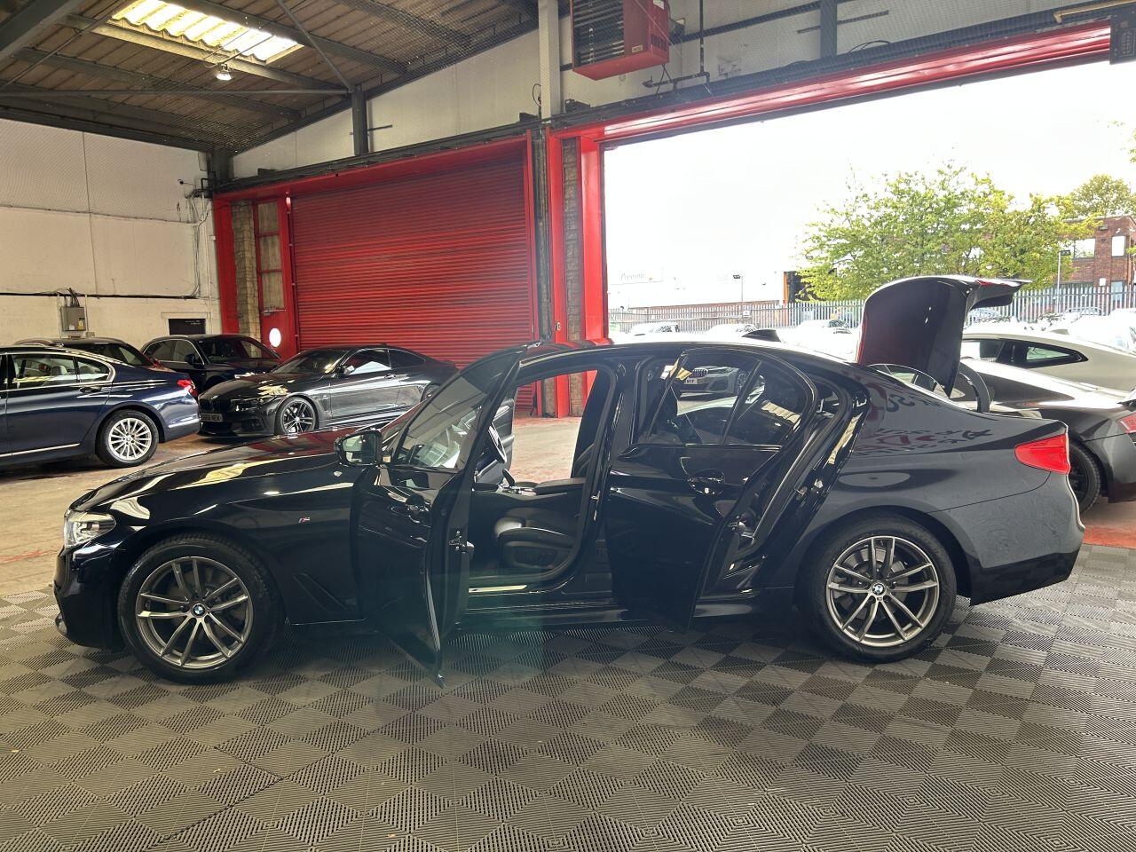 BMW 5 Series view 14