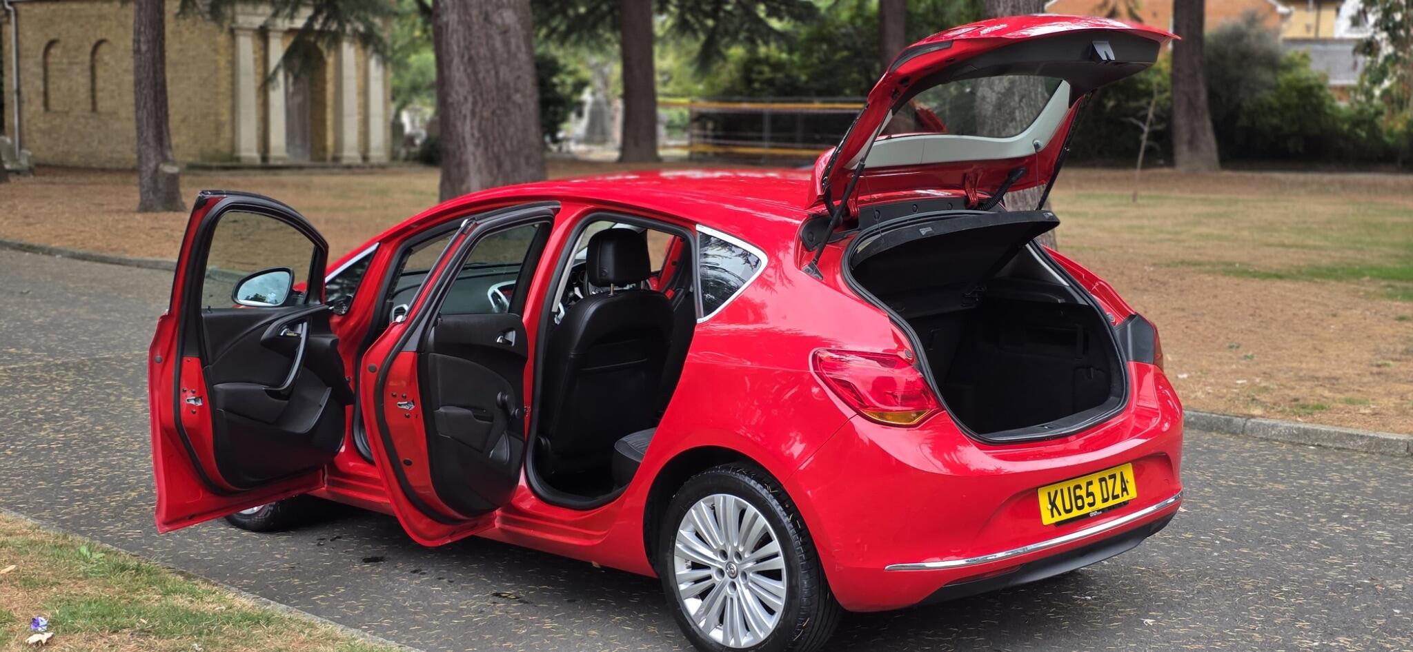 Vauxhall Astra view 21