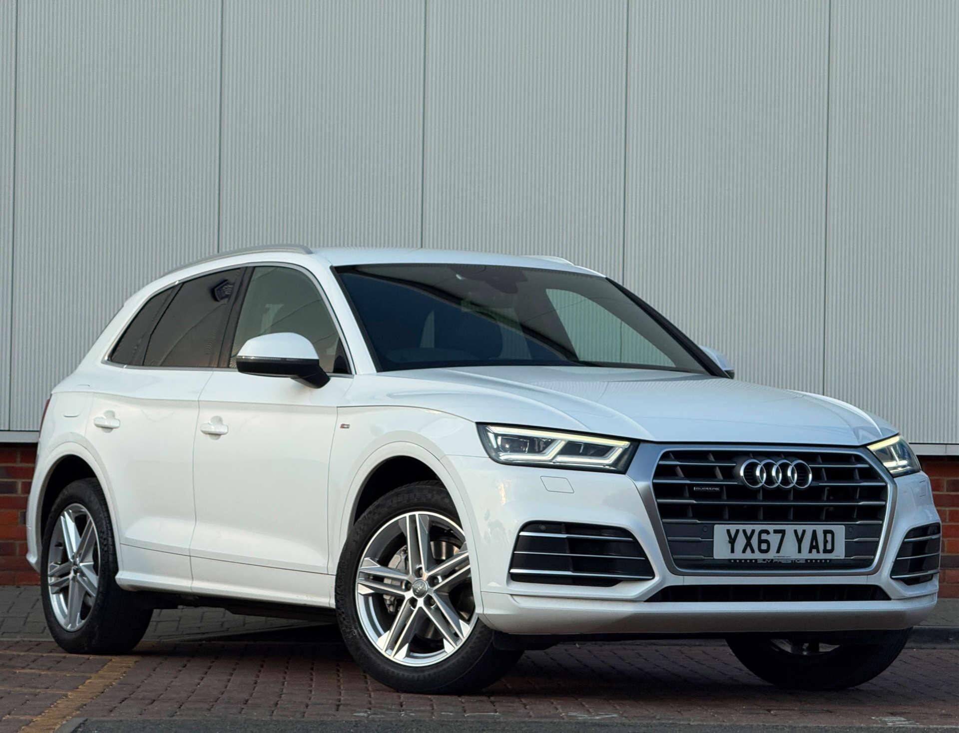 Audi Q5 view 10