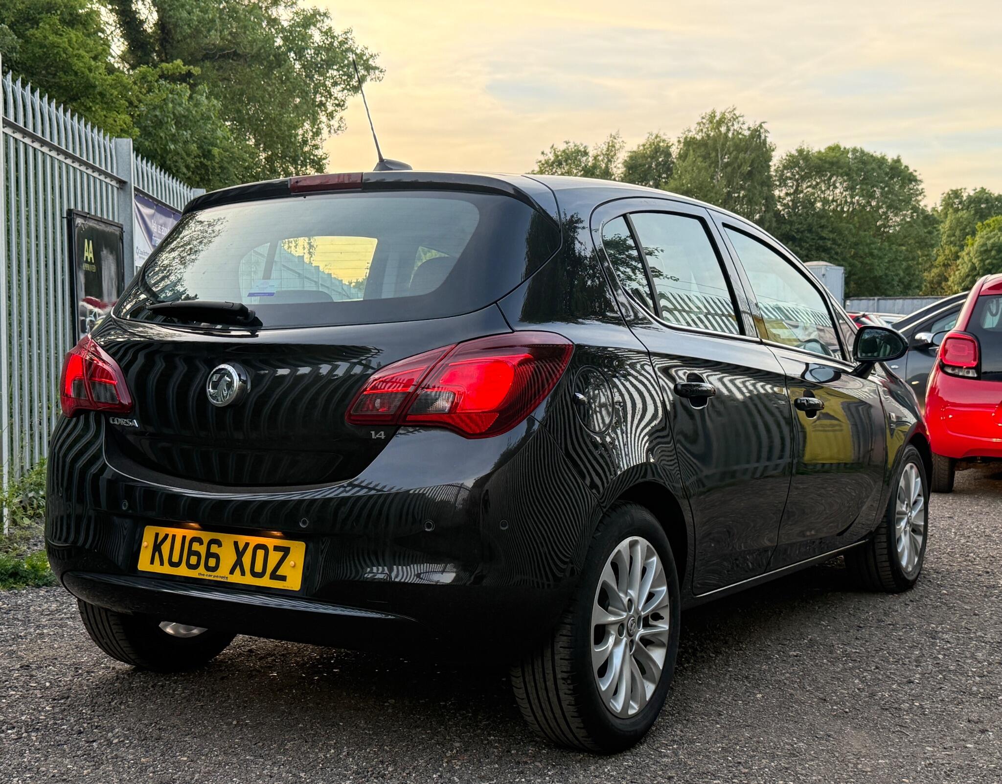 2016 Vauxhall Corsa image 16