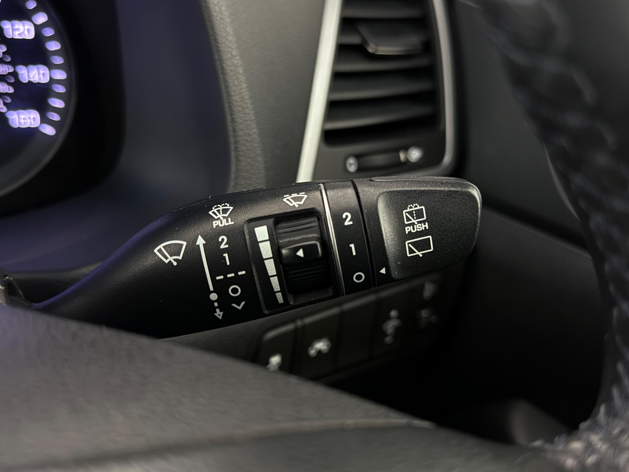 Hyundai Tucson view 16