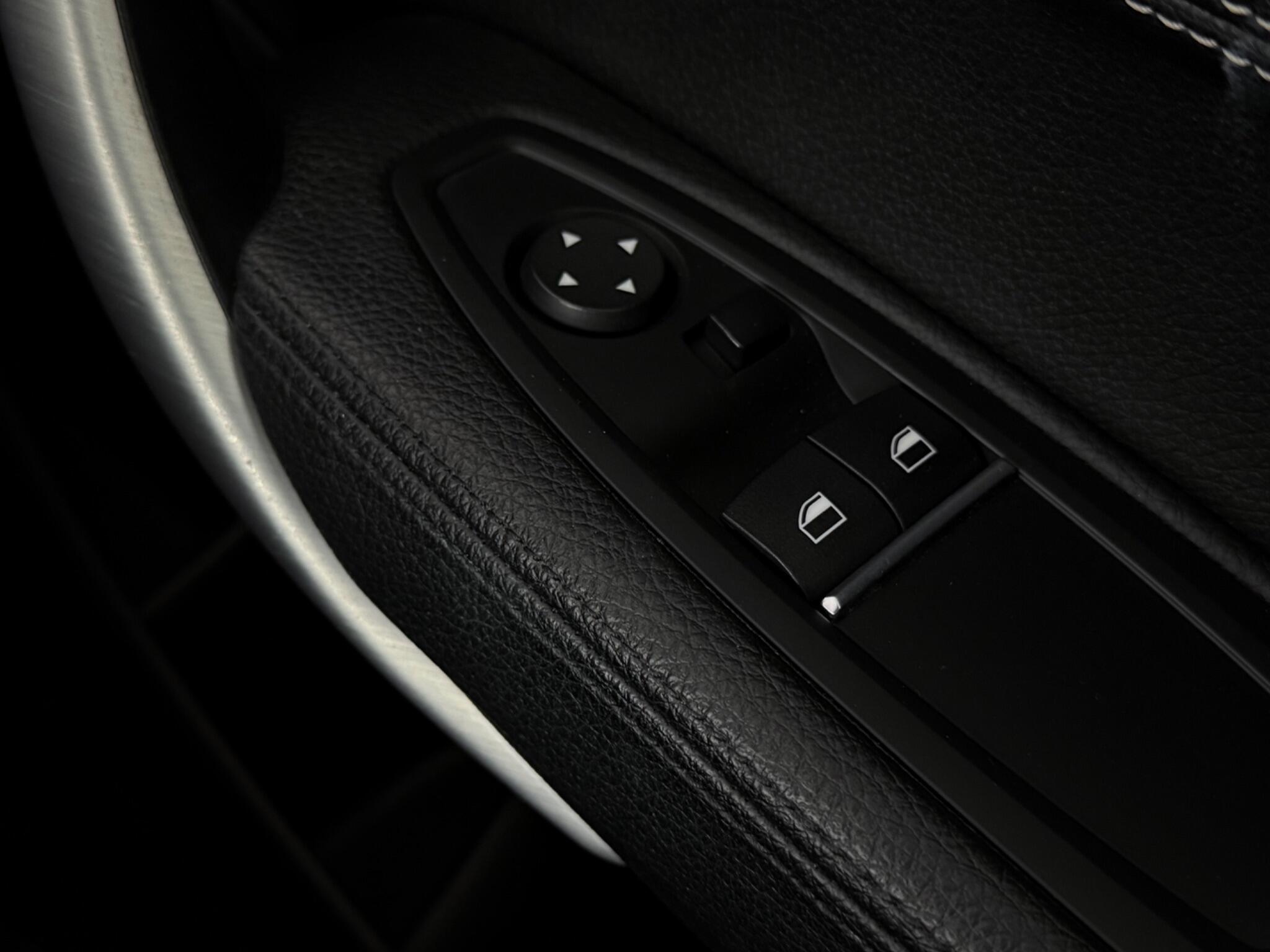 BMW 2 Series view 19