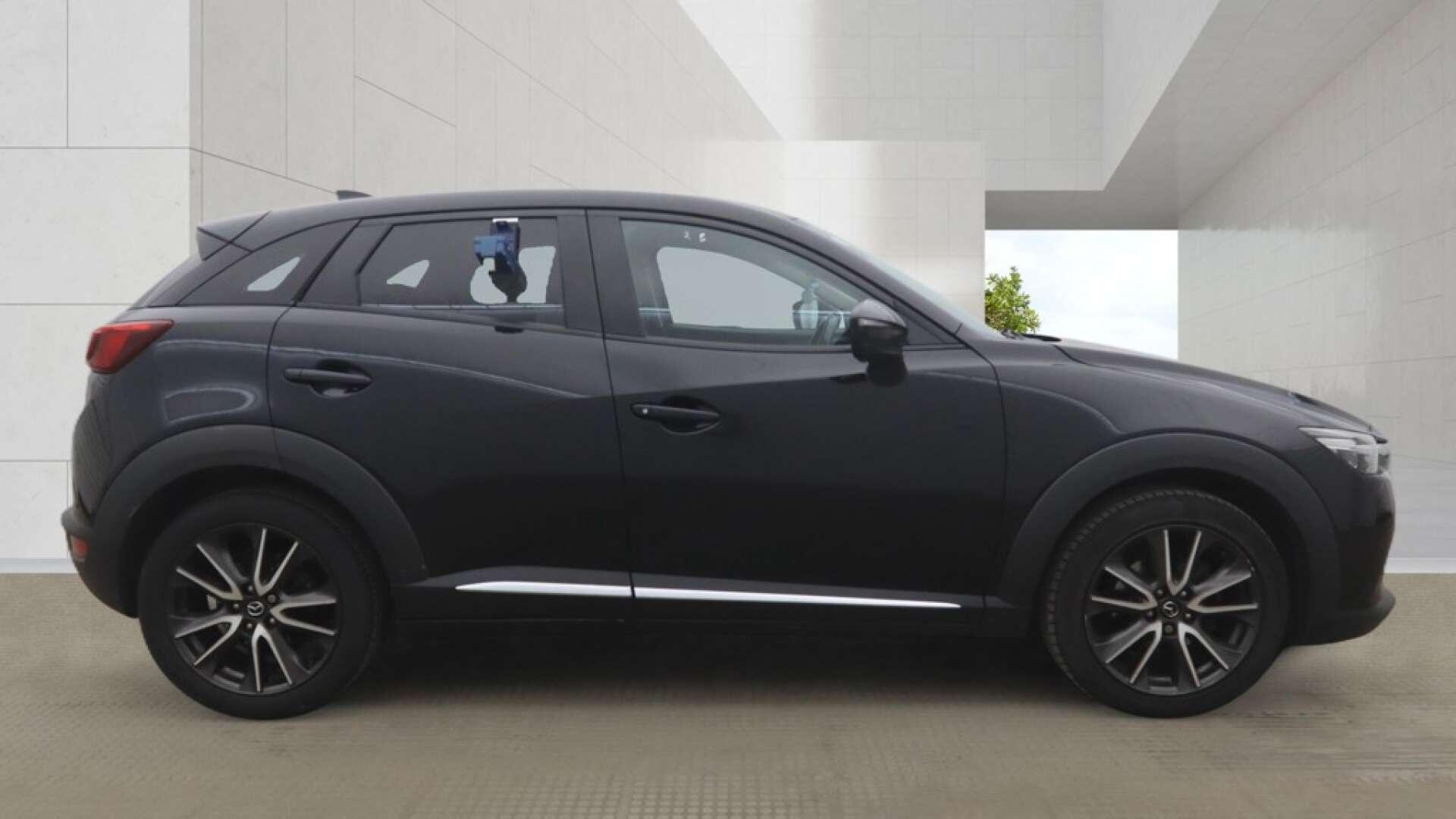 Mazda CX-3 view 6