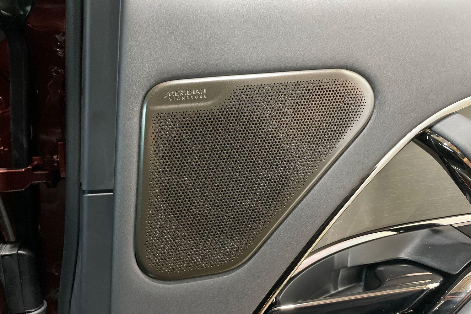 Land Rover Range Rover view 27