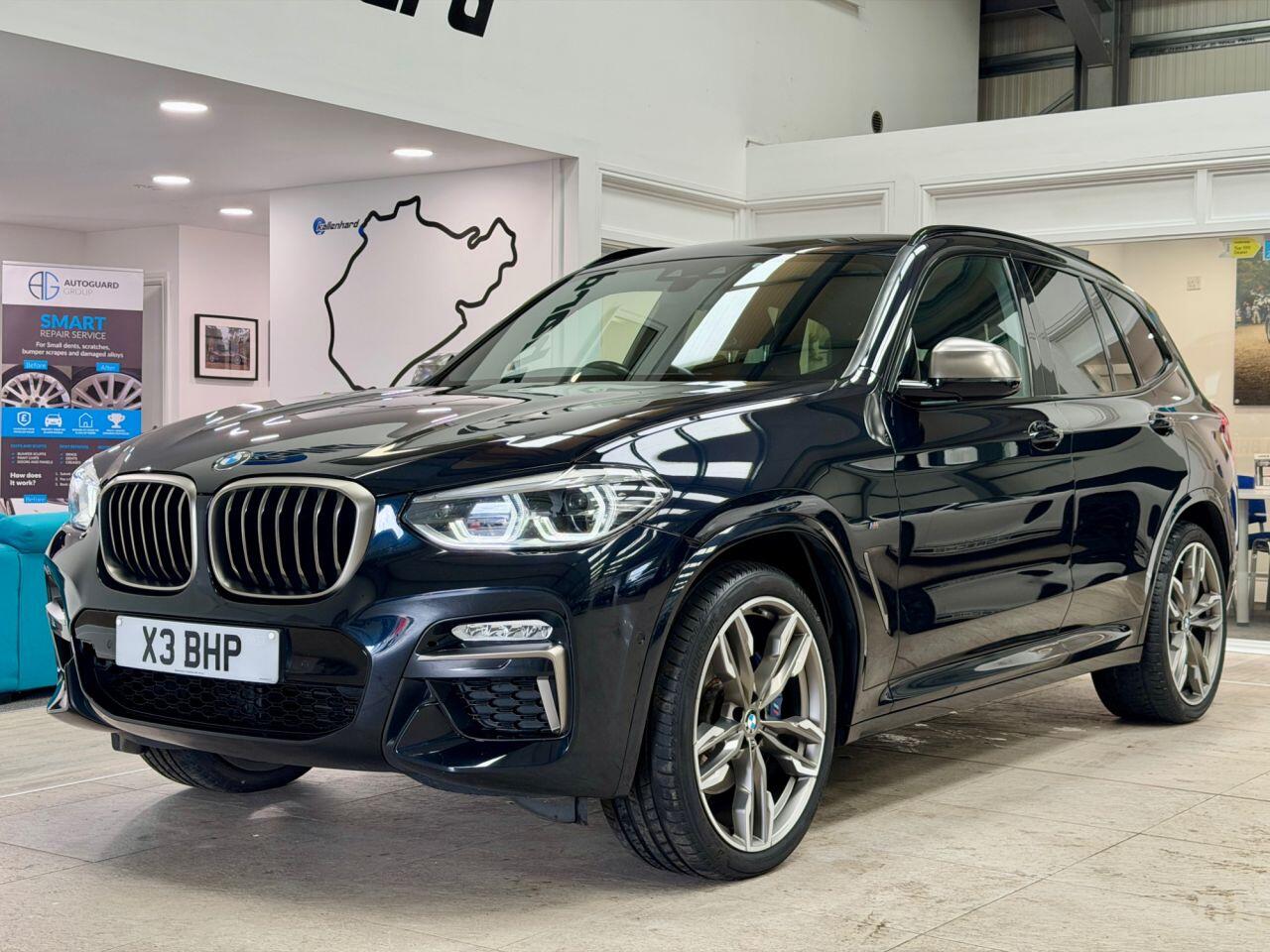 BMW X3 view 5