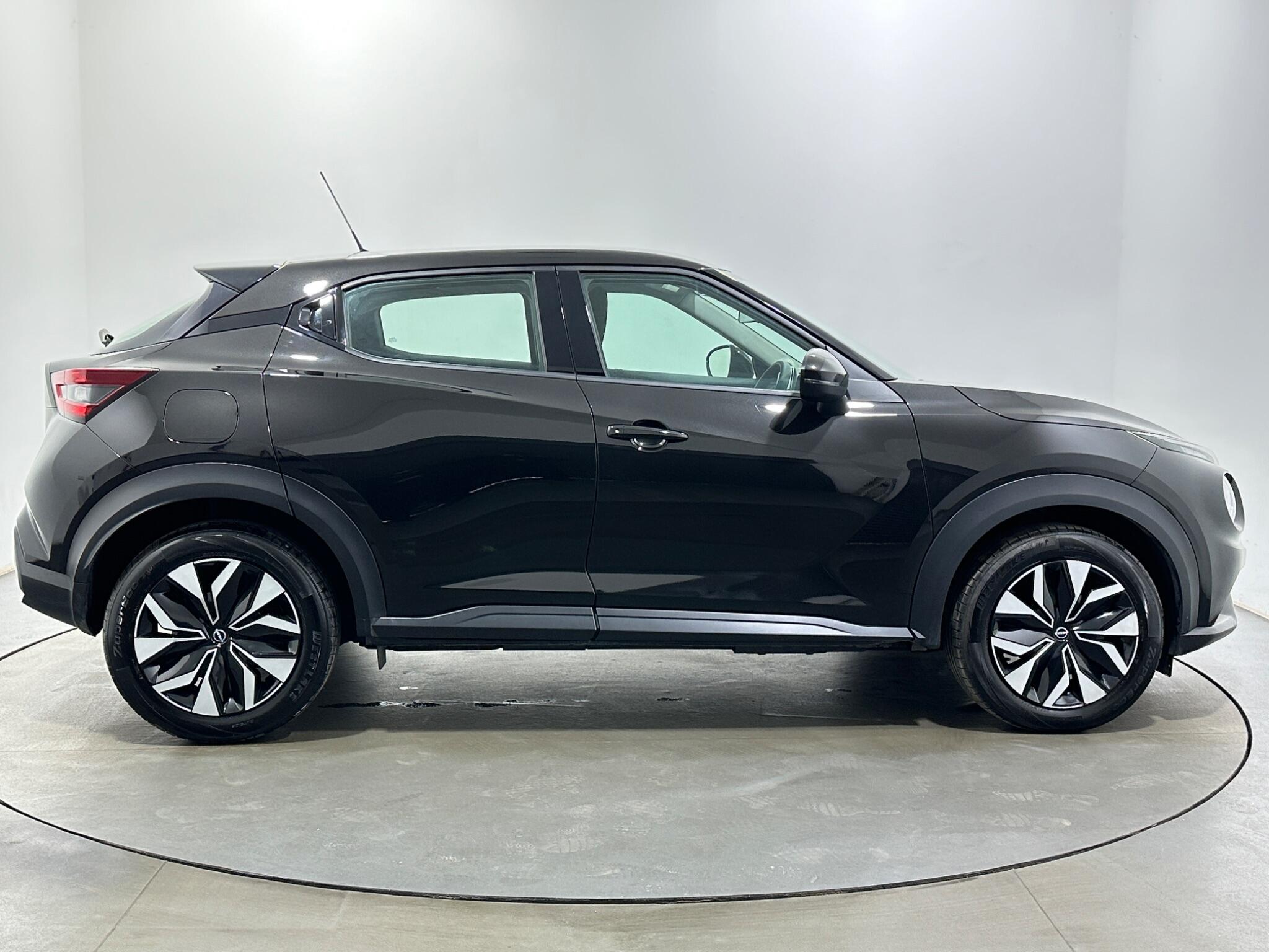 Nissan Juke view 9