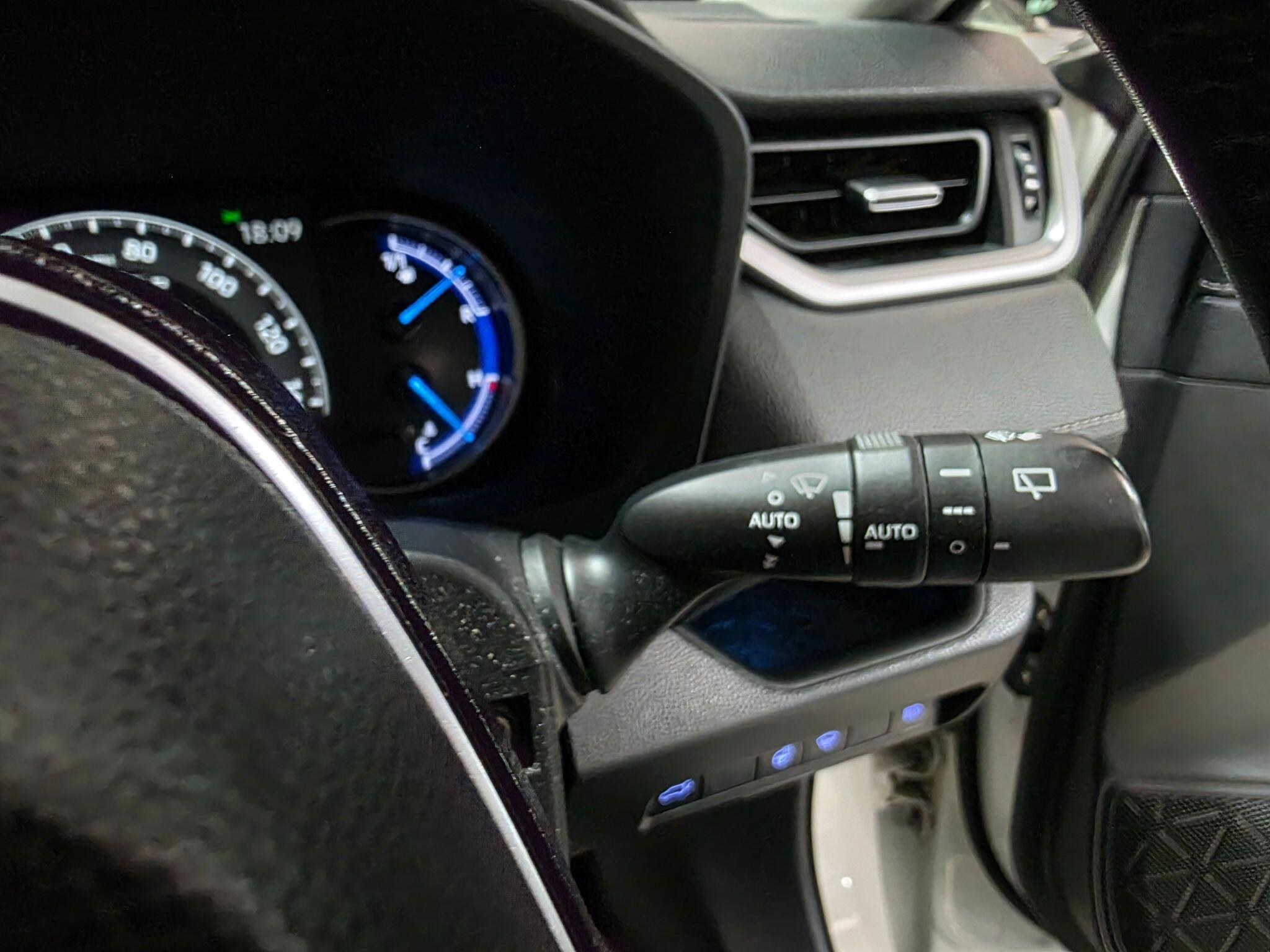Toyota Rav4 view 20