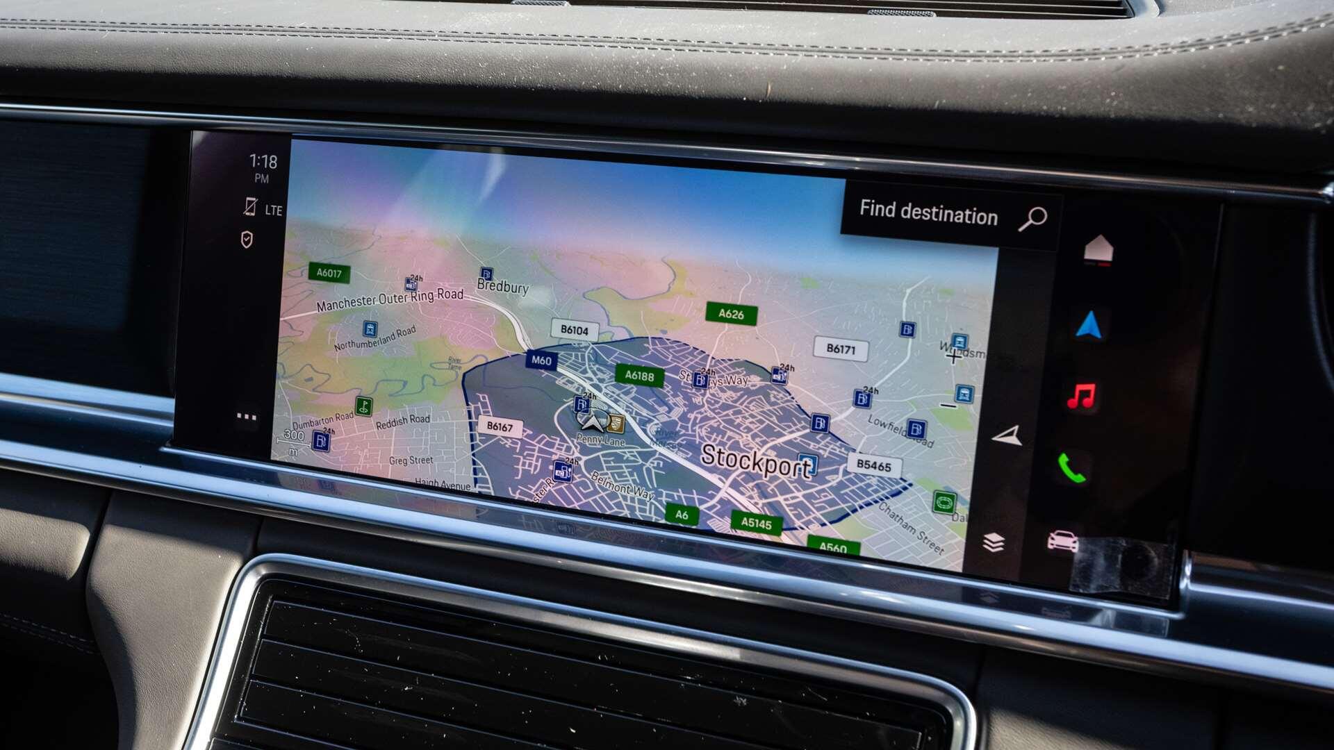 Porsche Panamera view 22