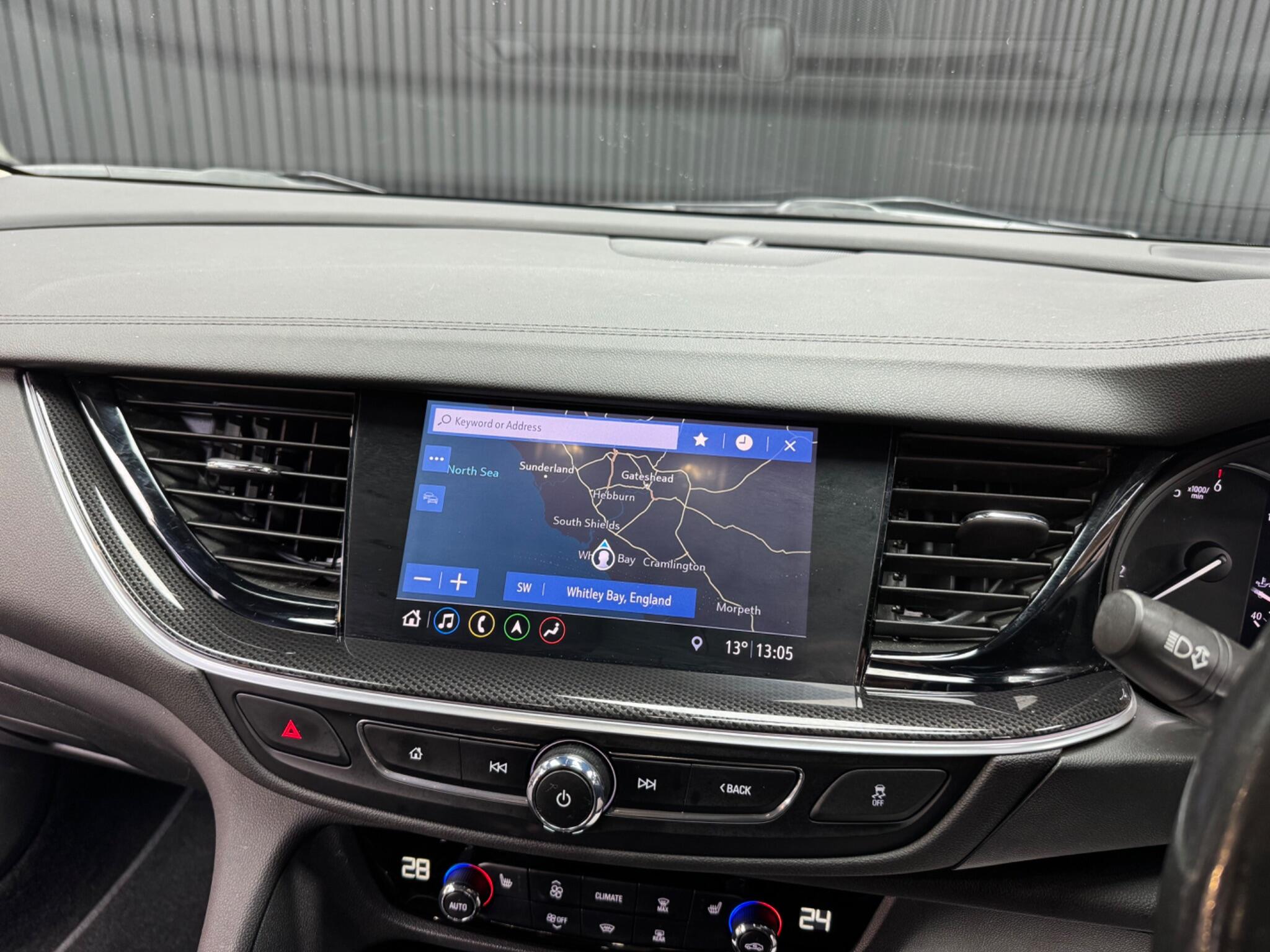 Vauxhall Insignia view 36