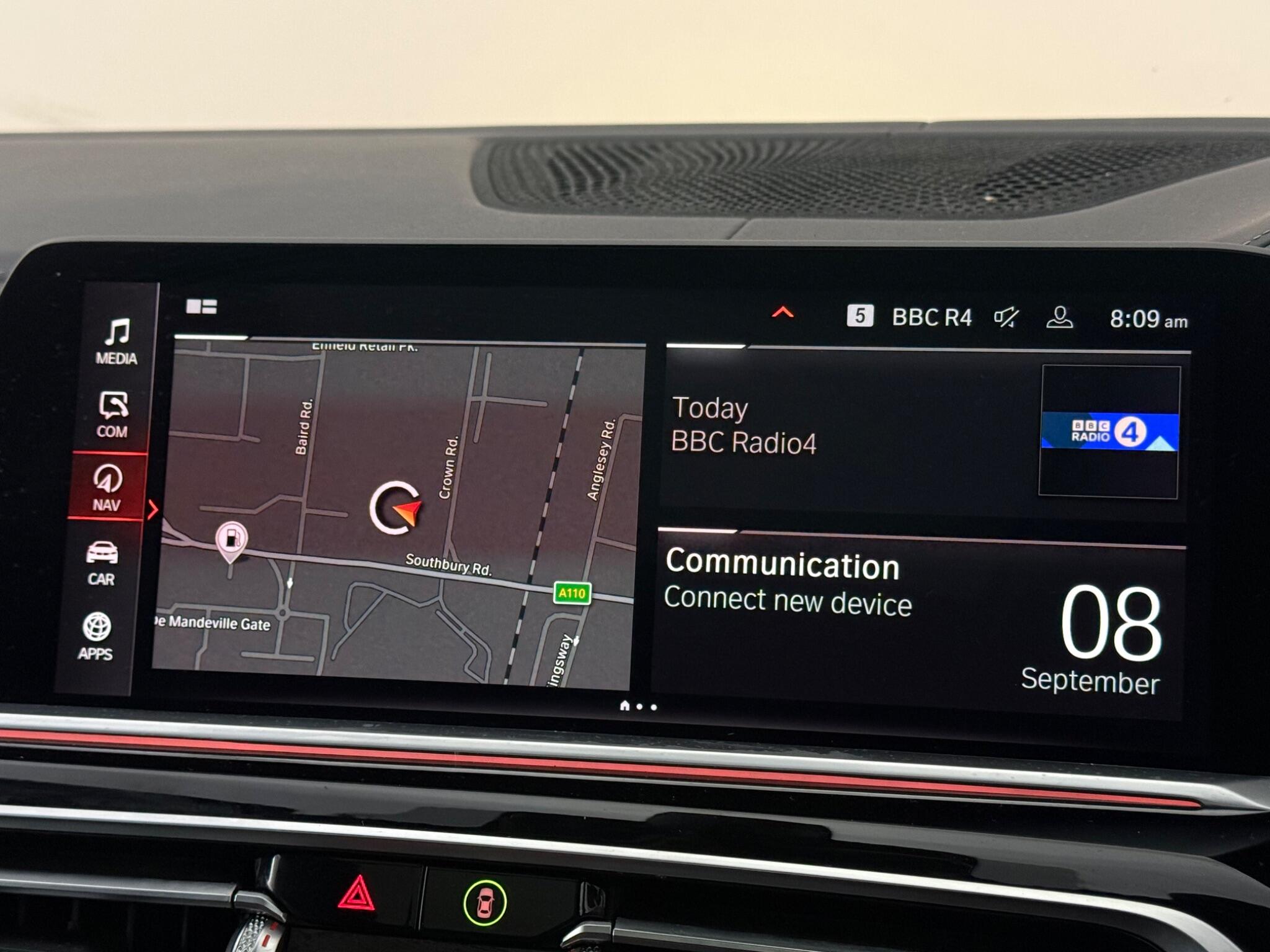 BMW X7 view 31
