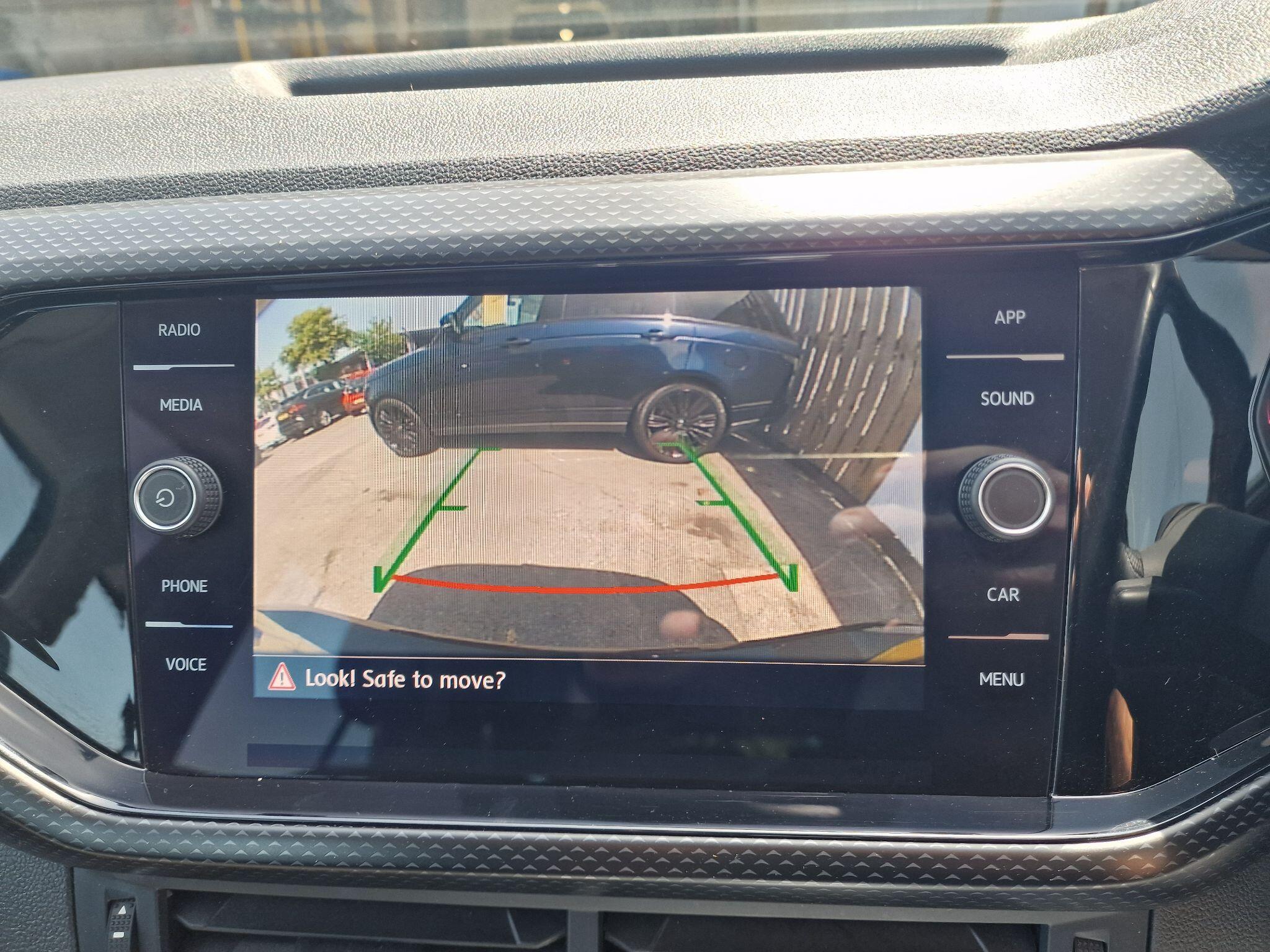 Volkswagen T-Cross view 5