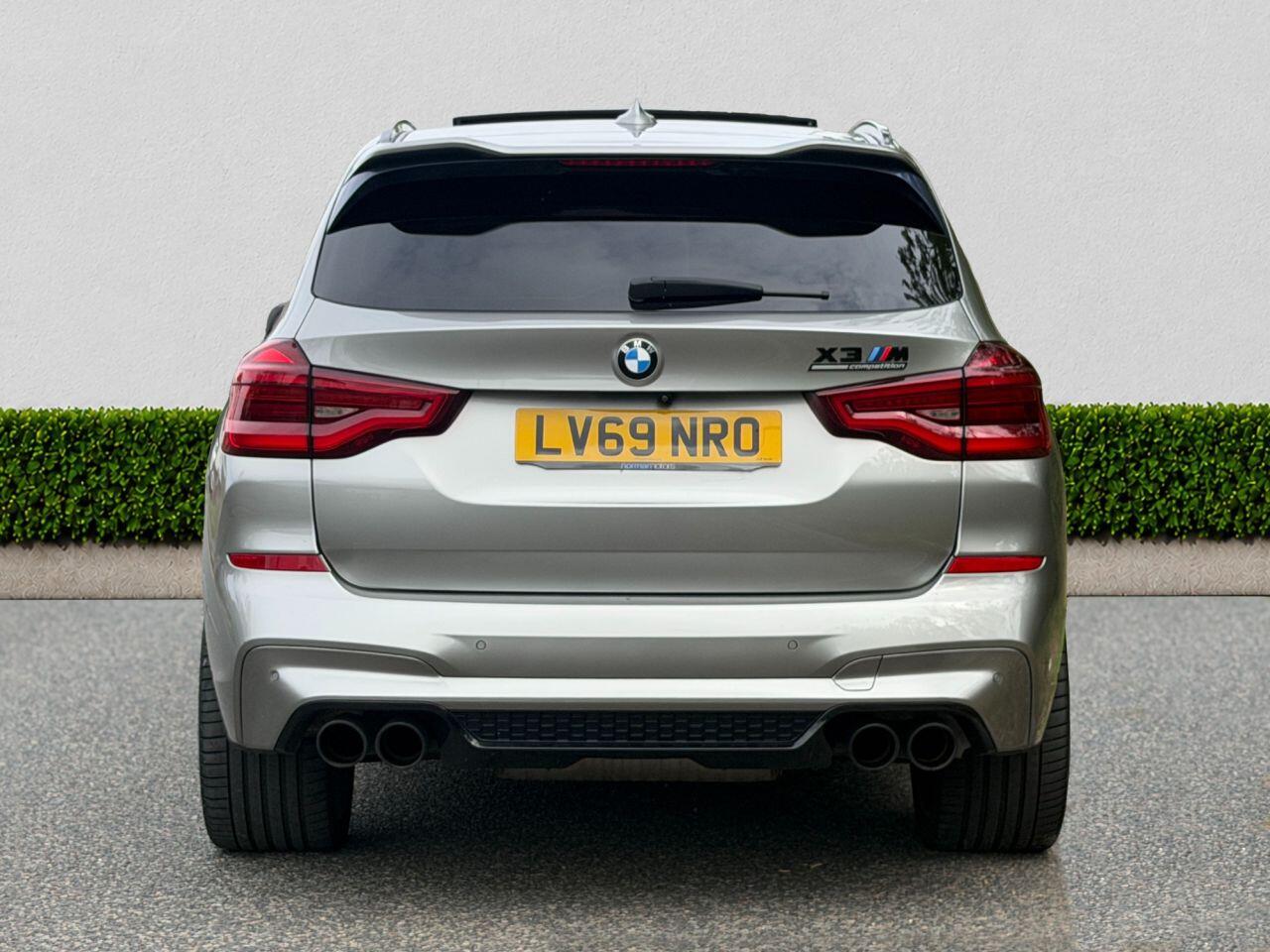 BMW X3 M view 6