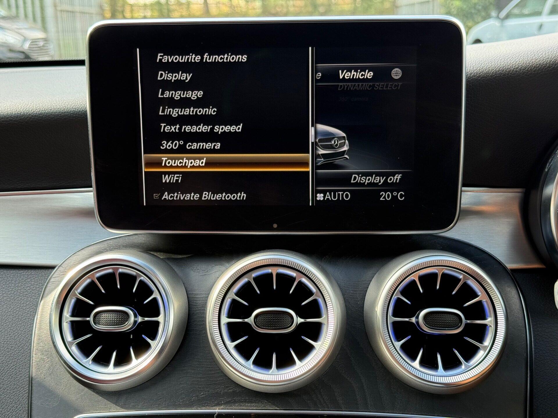 Mercedes-Benz C-Class view 60