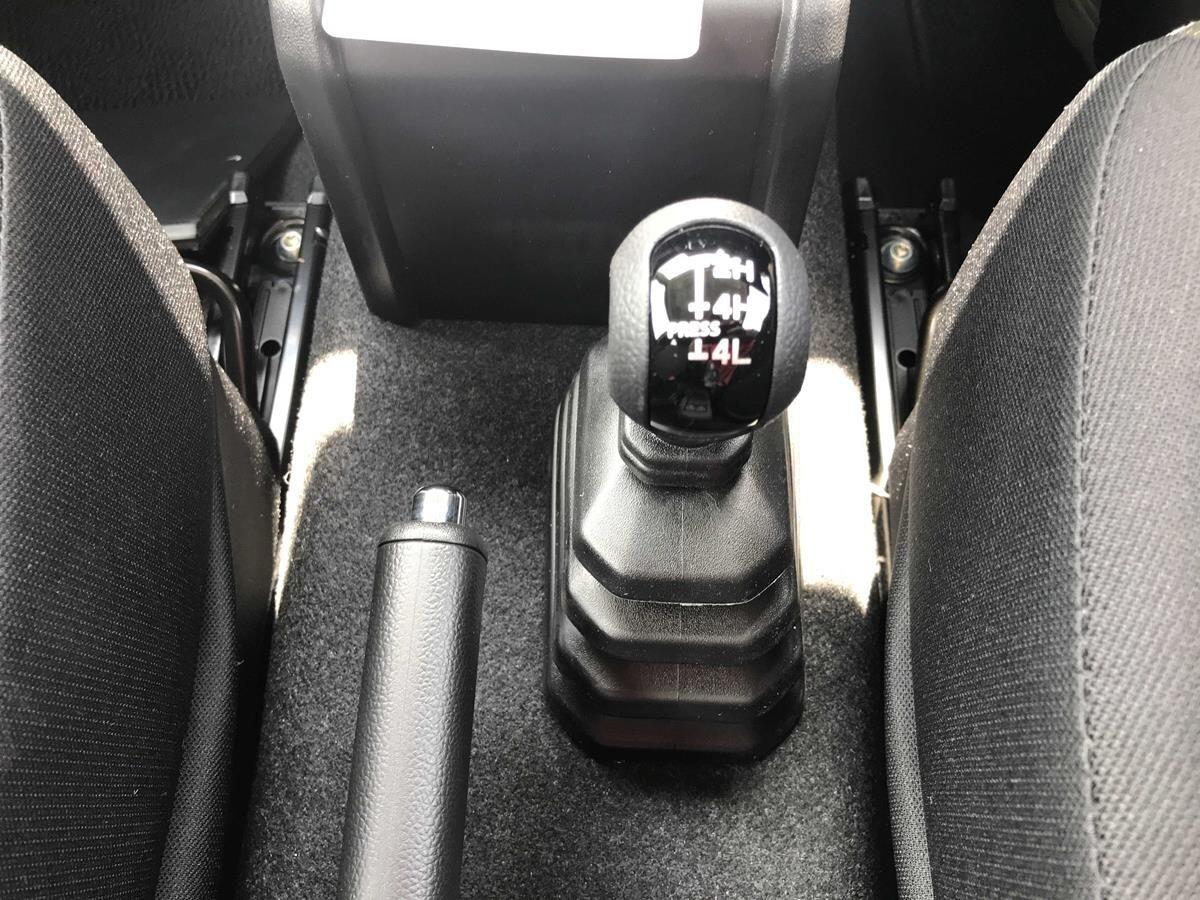 Suzuki Jimny view 19