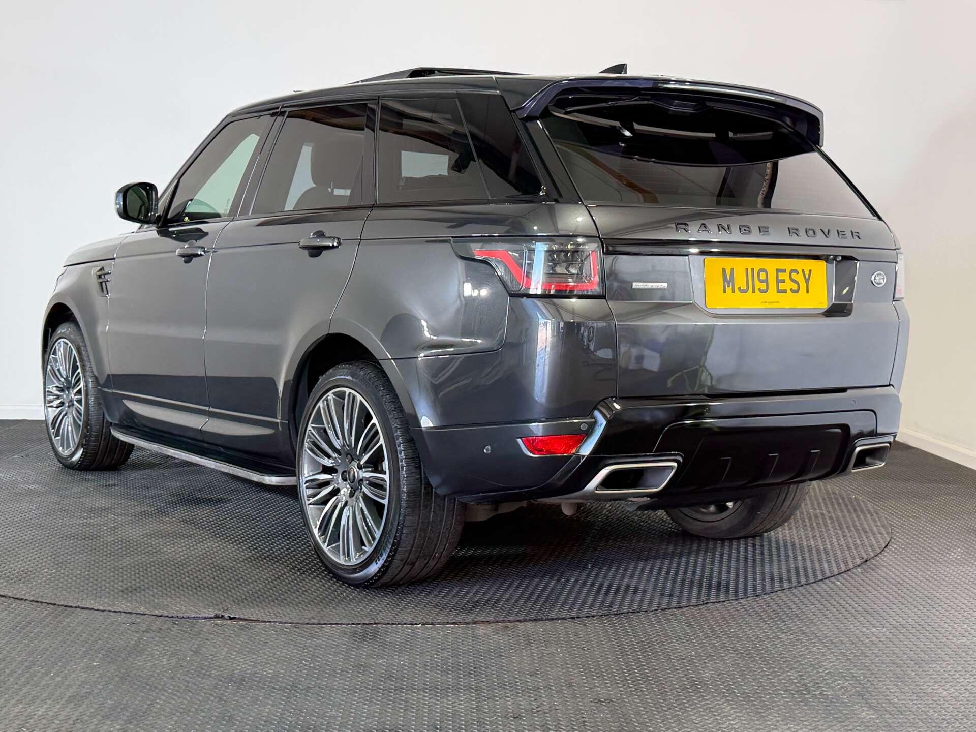Land Rover Range Rover Sport view 5