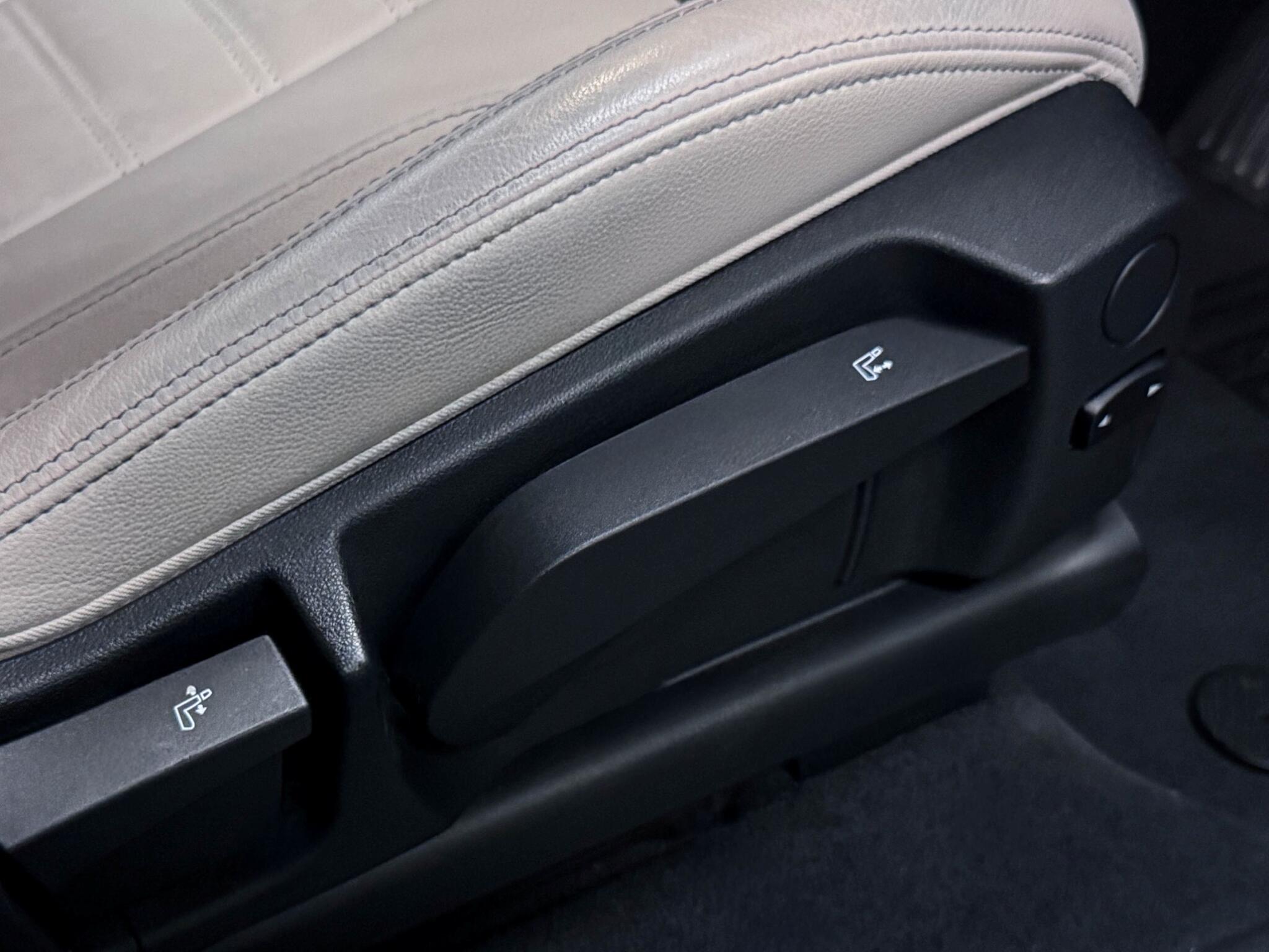 BMW X3 view 23
