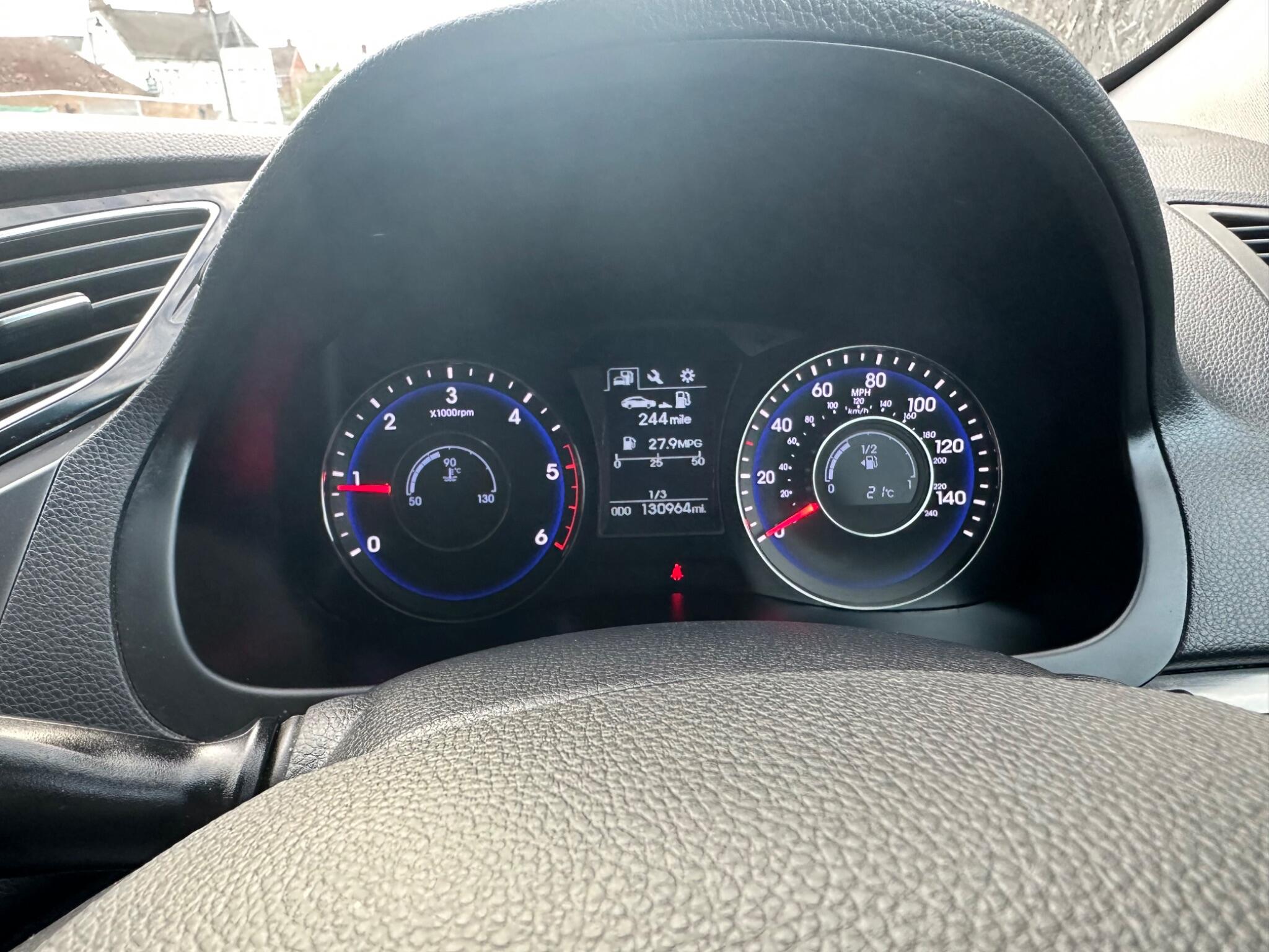 Hyundai I40 view 45