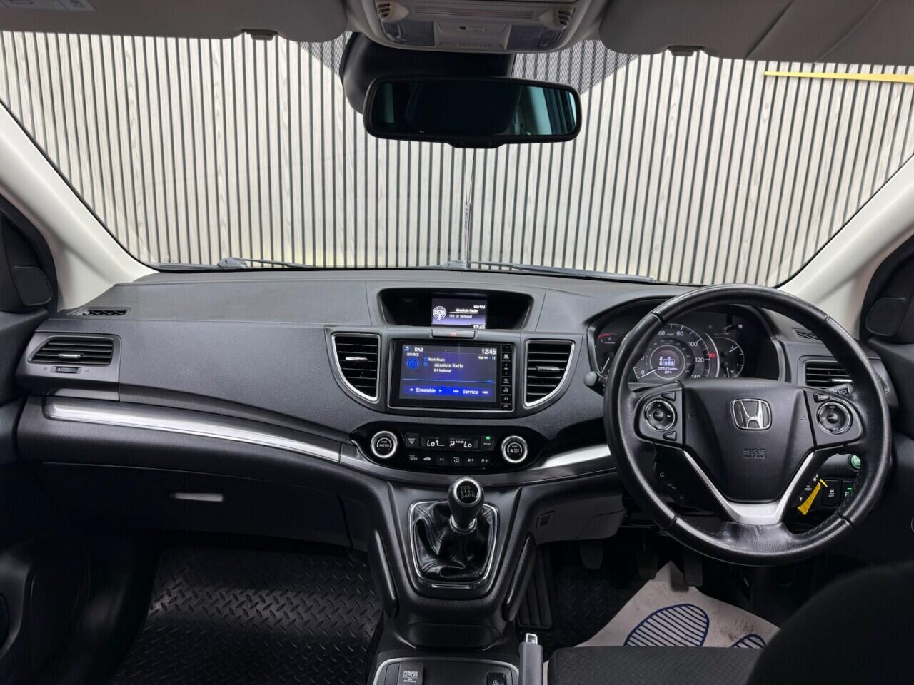 Honda CR-V view 8
