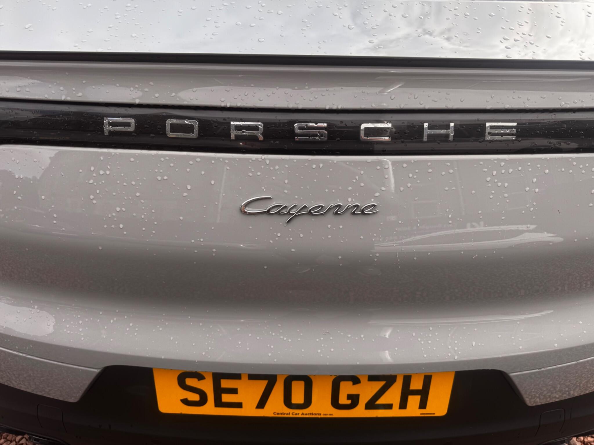 Porsche Cayenne view 67